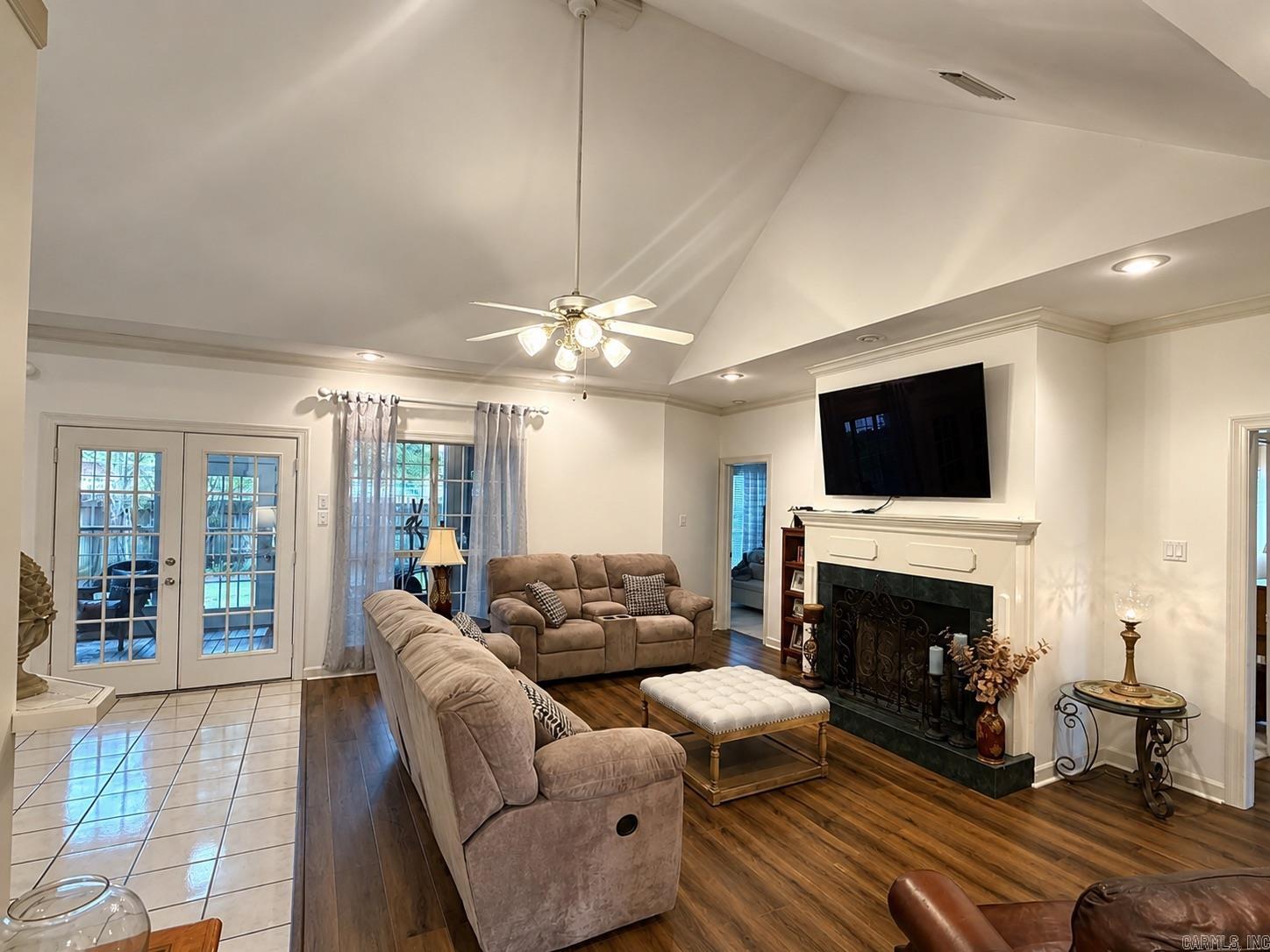 205 Country Club  Maumelle, AR