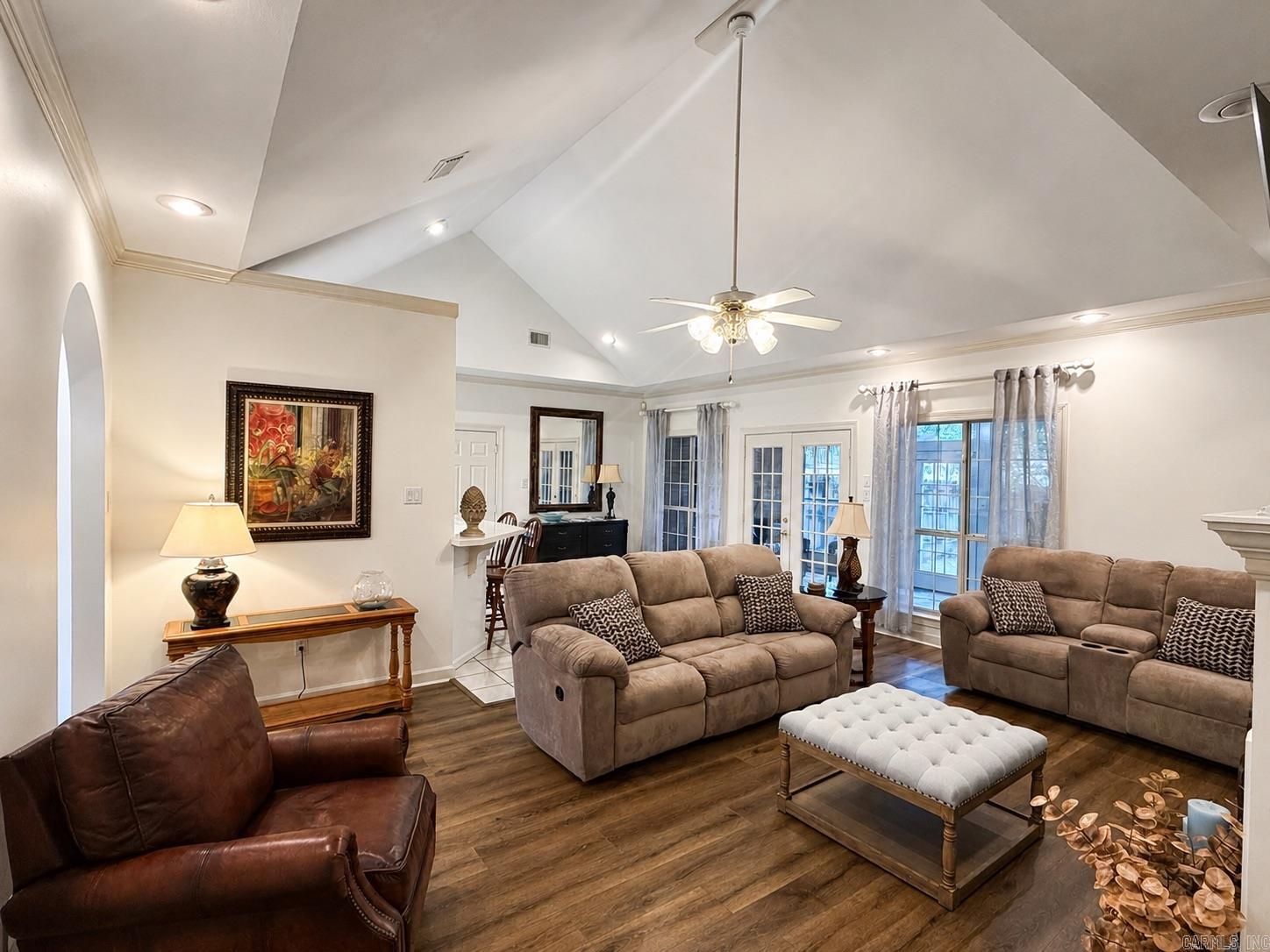 205 Country Club  Maumelle, AR