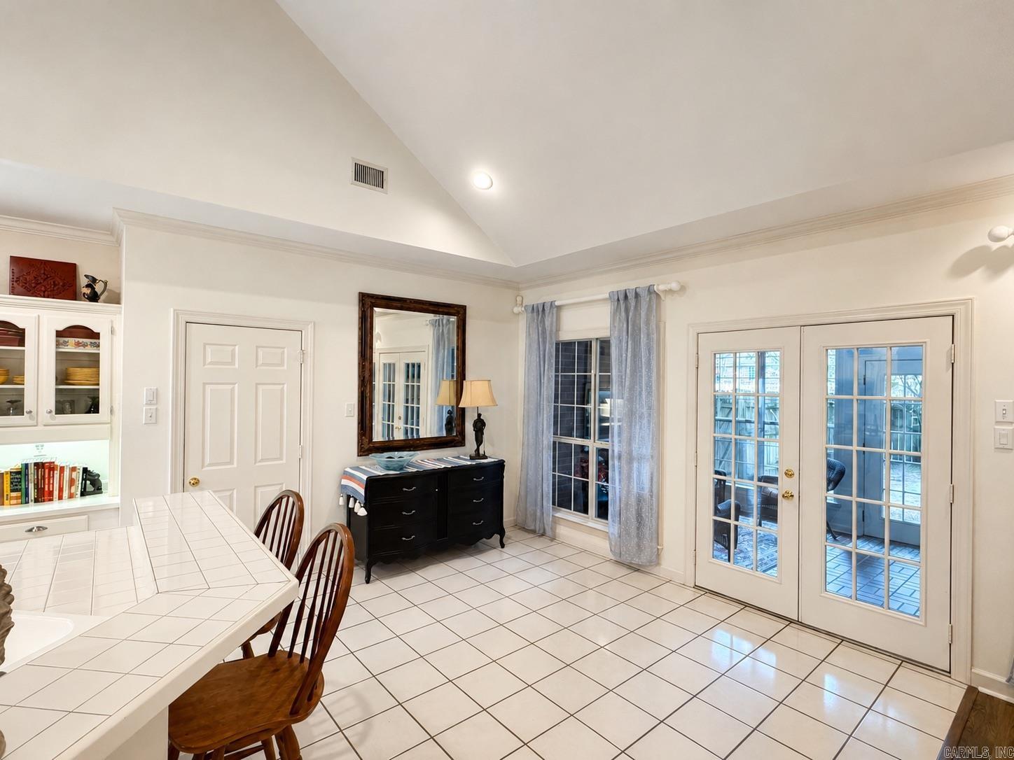 205 Country Club  Maumelle, AR