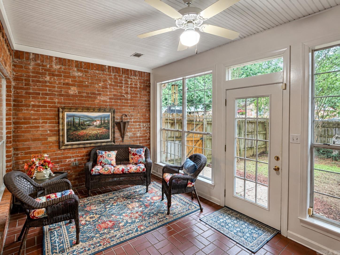 205 Country Club  Maumelle, AR