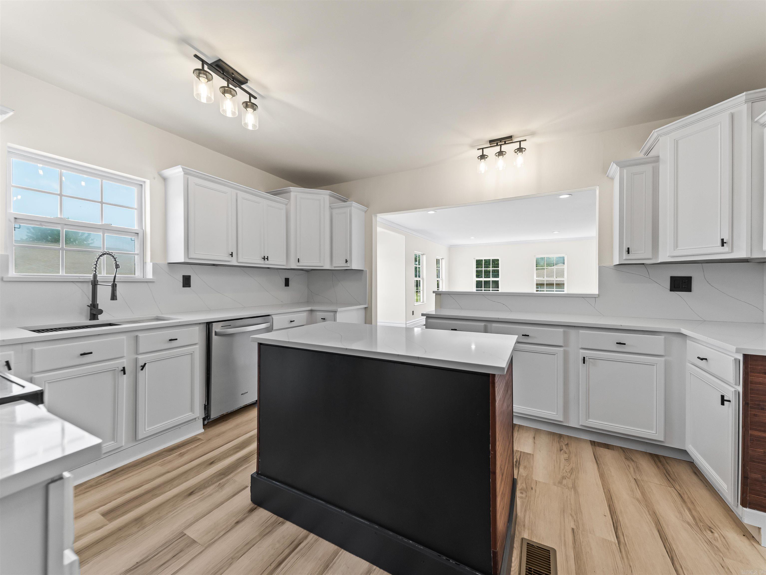109 Gabor  Hot Springs, AR