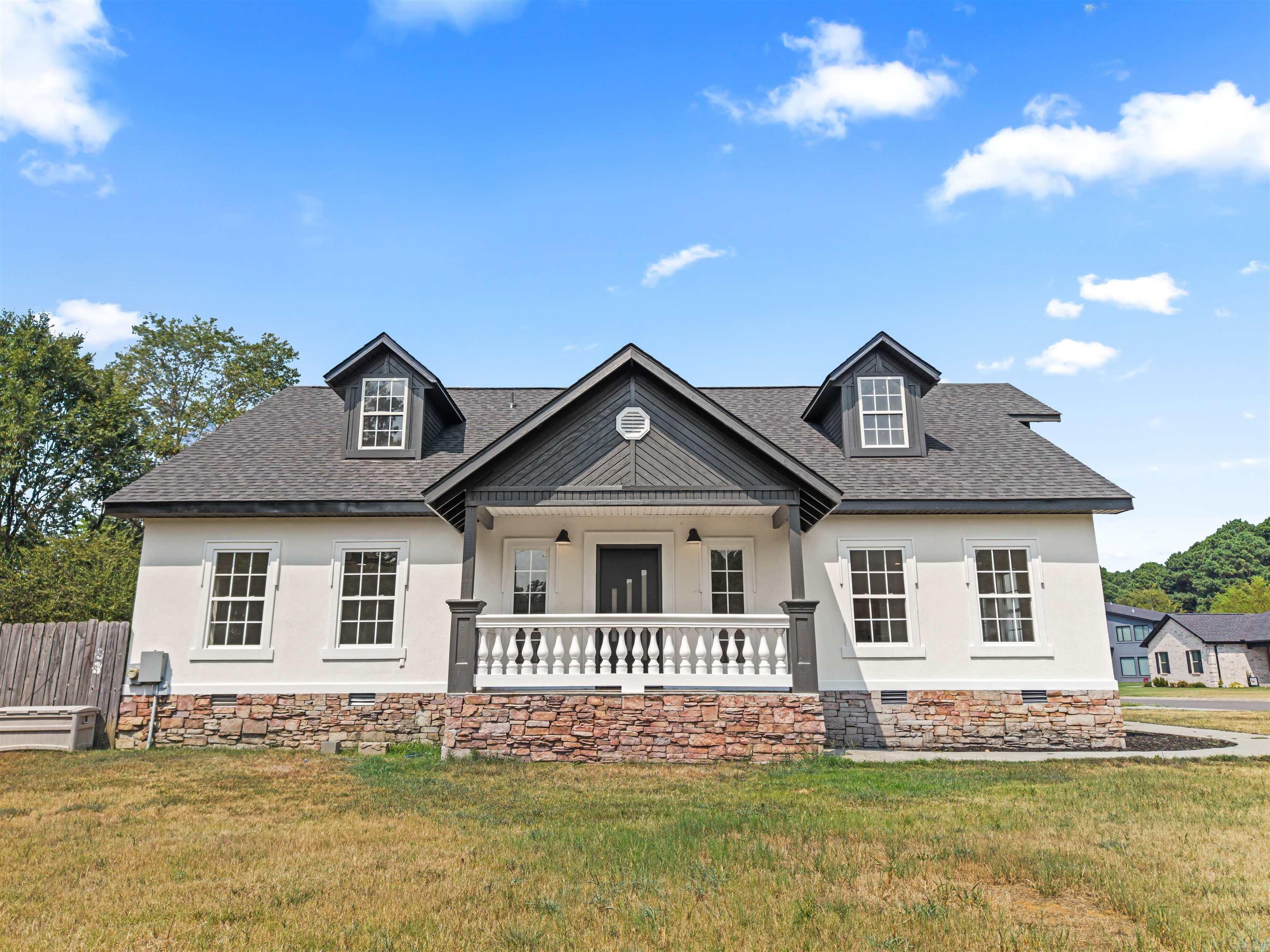 109 Gabor  Hot Springs, AR