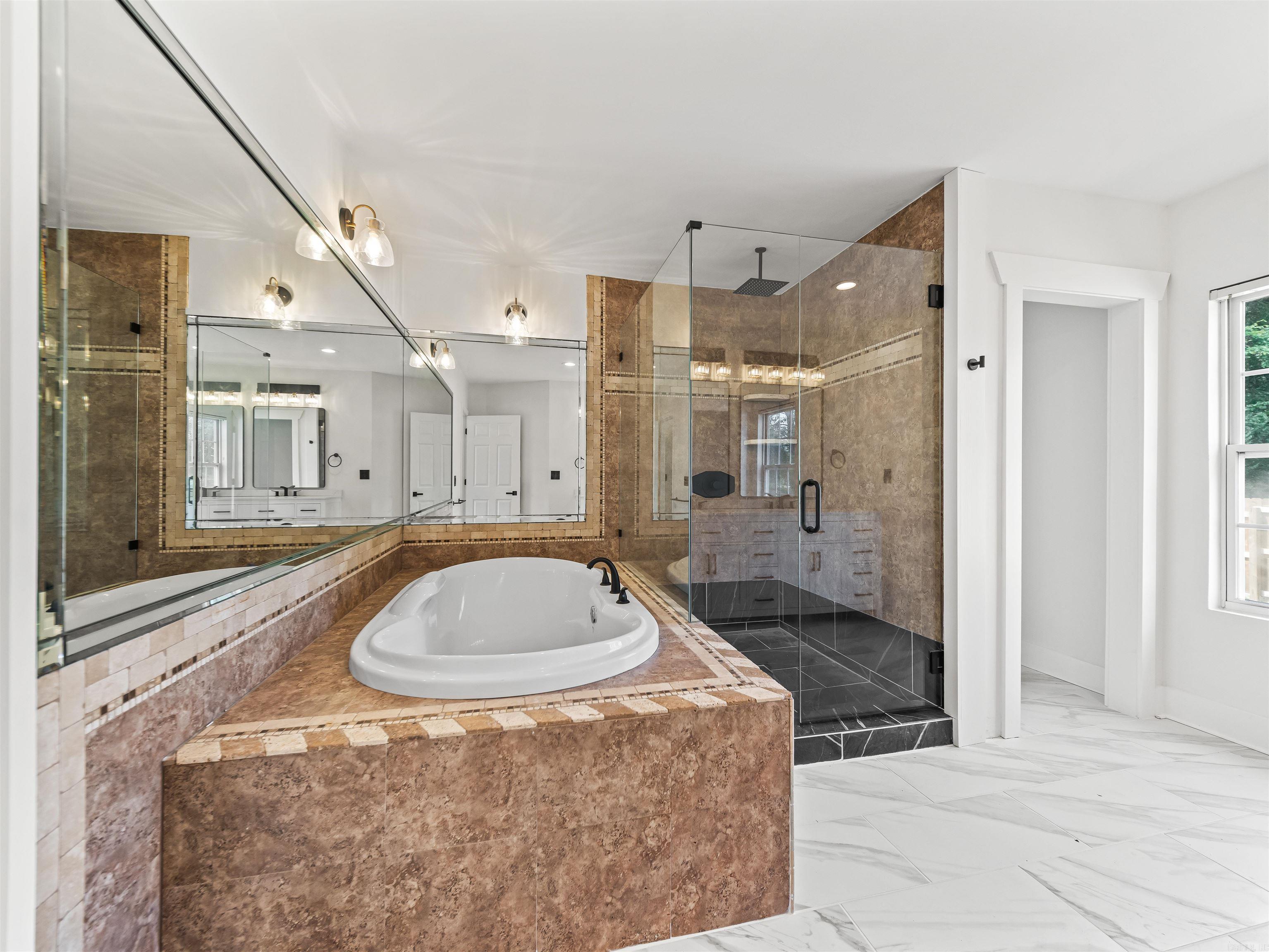 109 Gabor  Hot Springs, AR