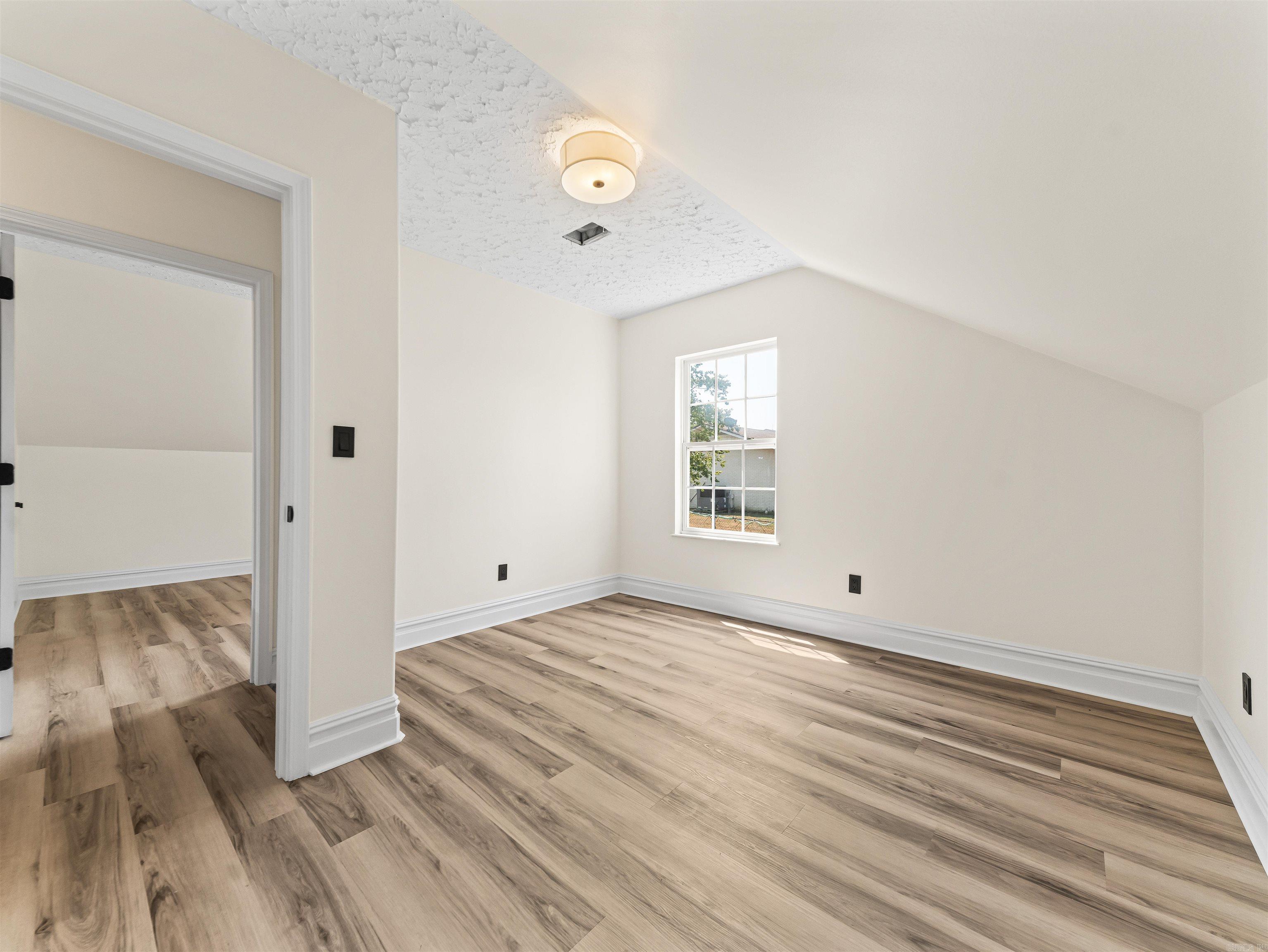 109 Gabor  Hot Springs, AR