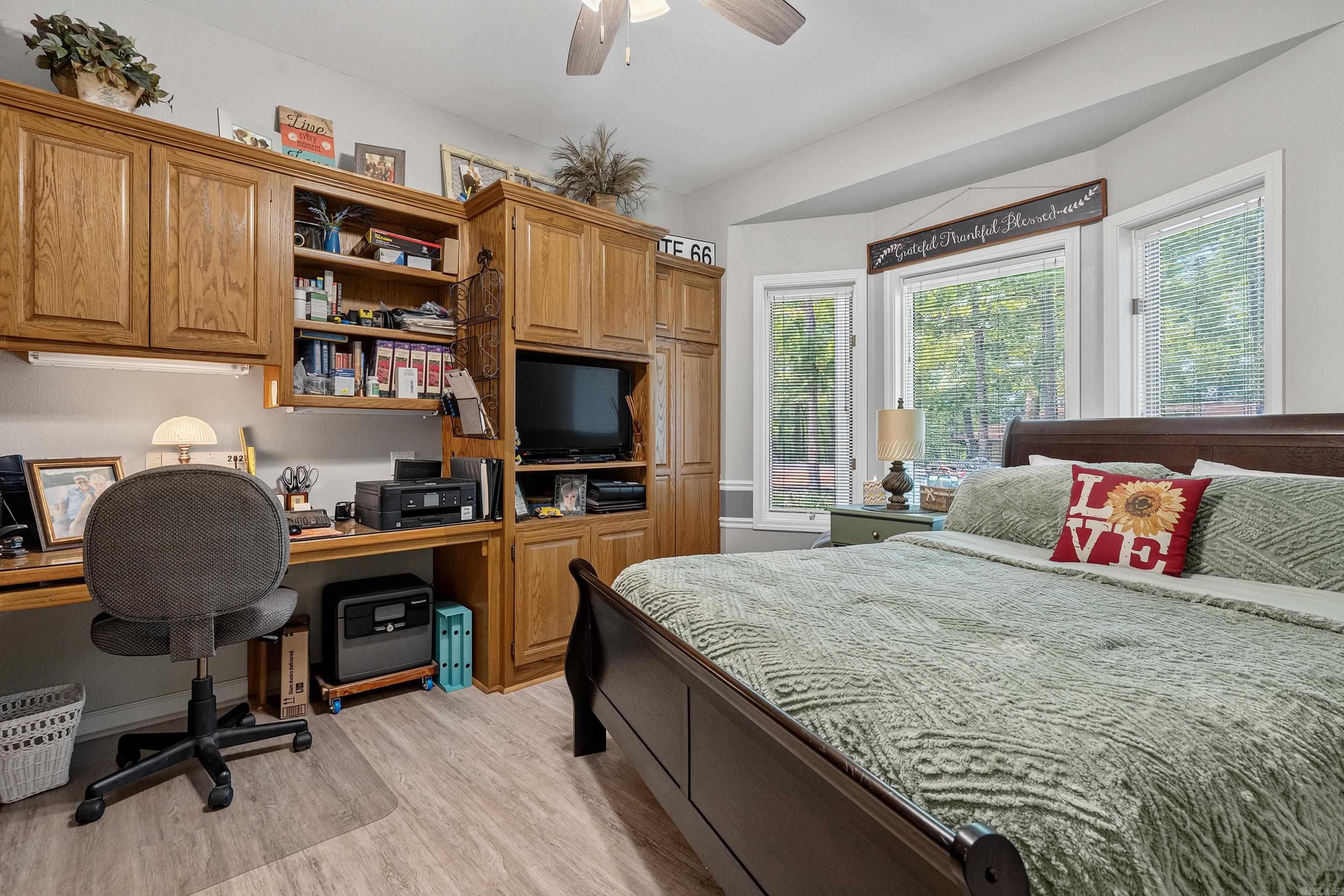 27 Barcelona  Hot Springs Village, AR