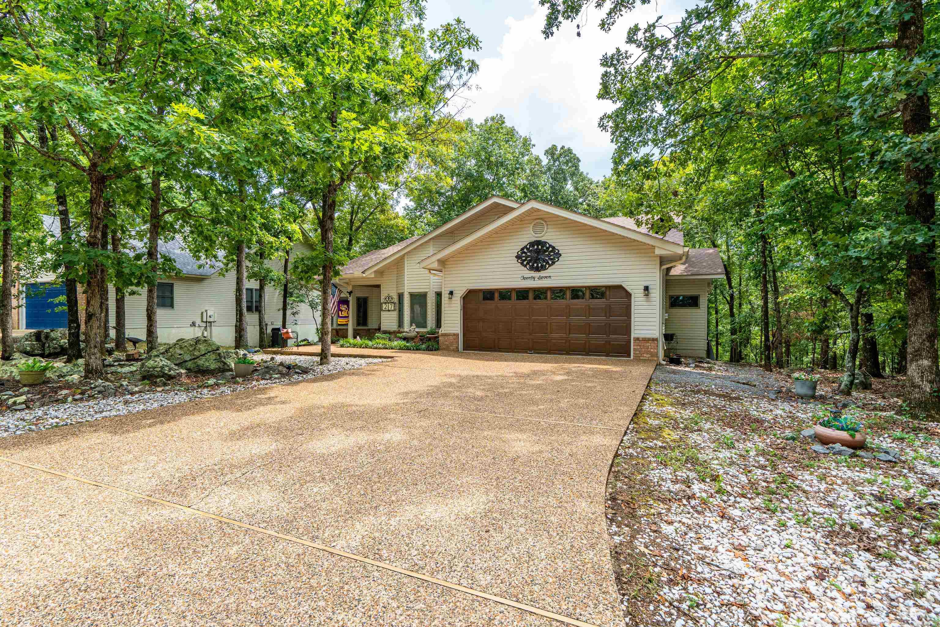 27 Barcelona  Hot Springs Village, AR