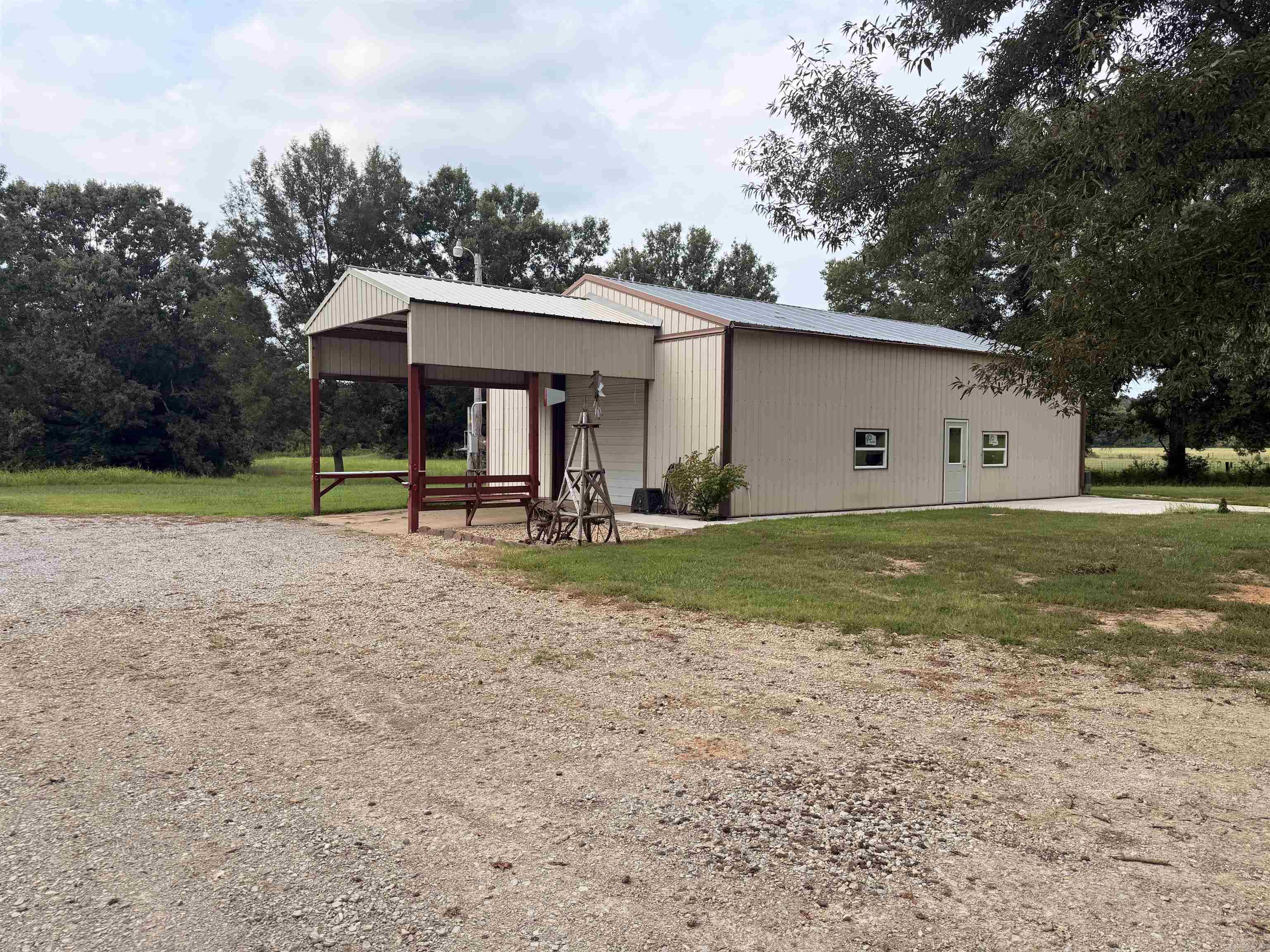 250 CR 793  Brookland, AR