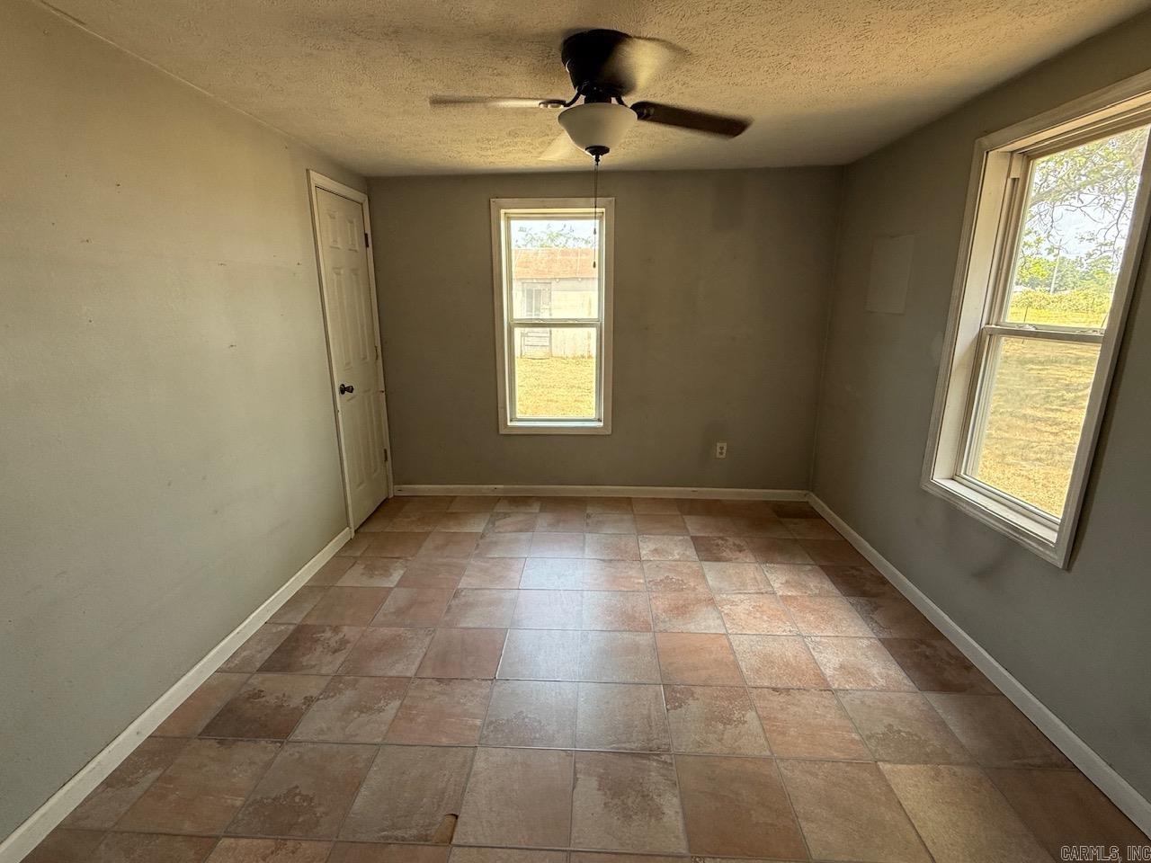 2699 Dry Mountain  Drasco, AR