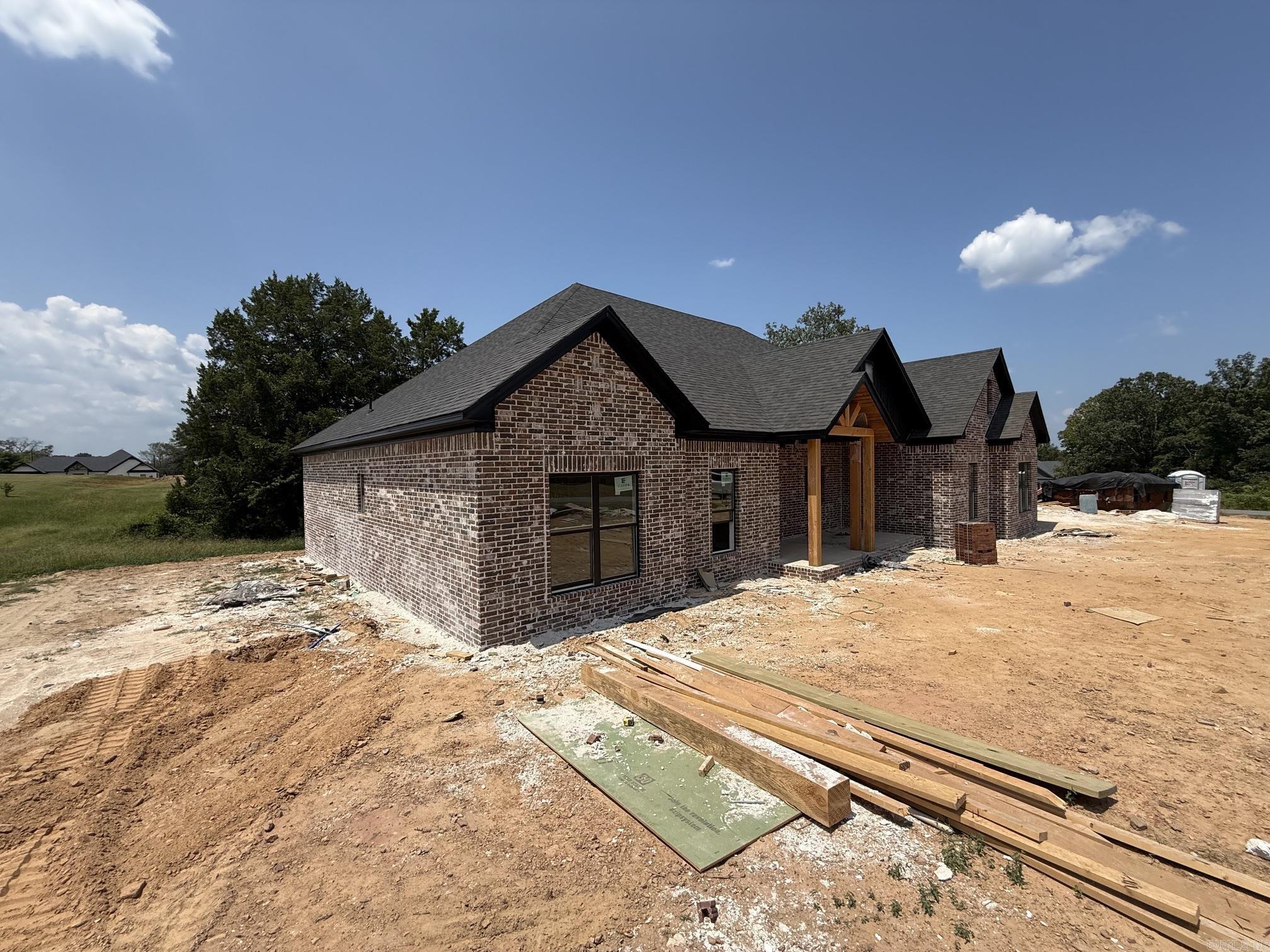 13 Pear  Greenbrier, AR