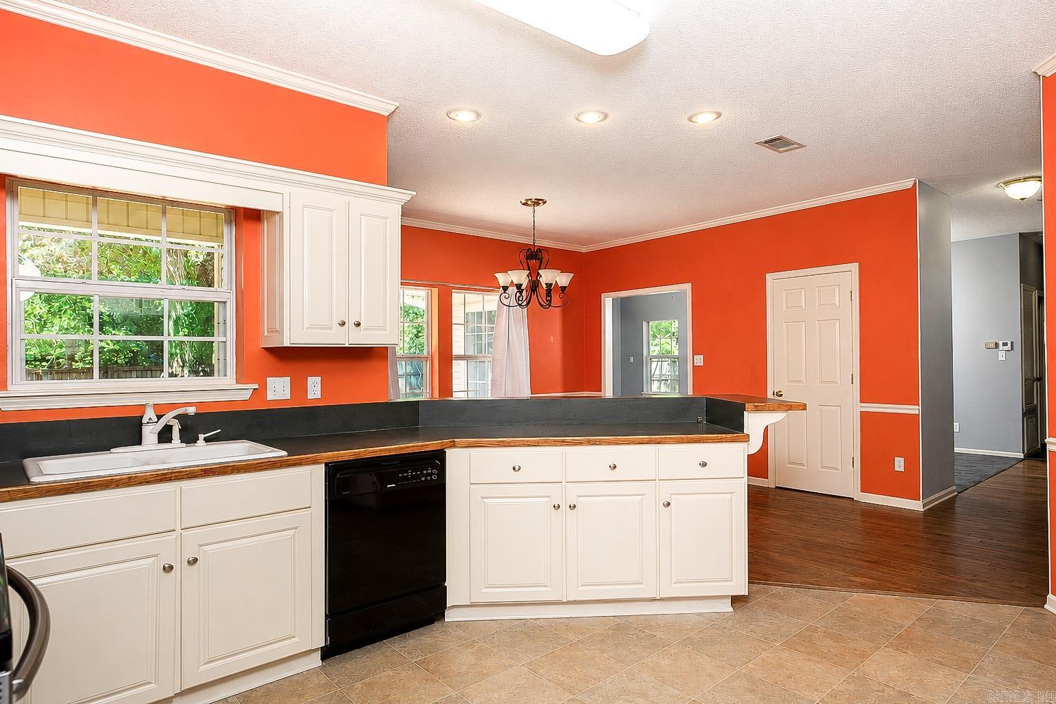 530 N Highway 365  Redfield, AR