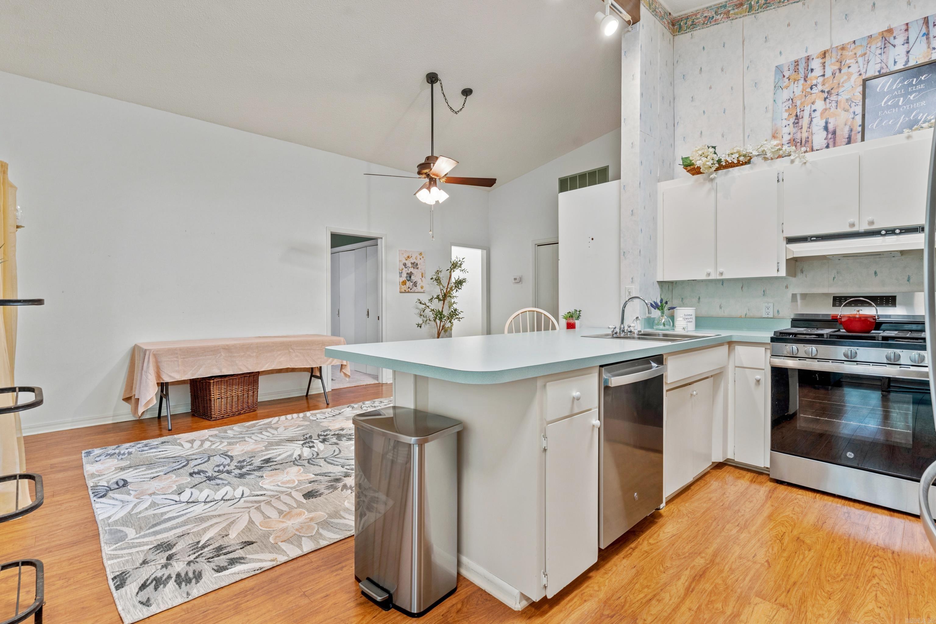 27 Valls Lane  Hot Springs Village, AR