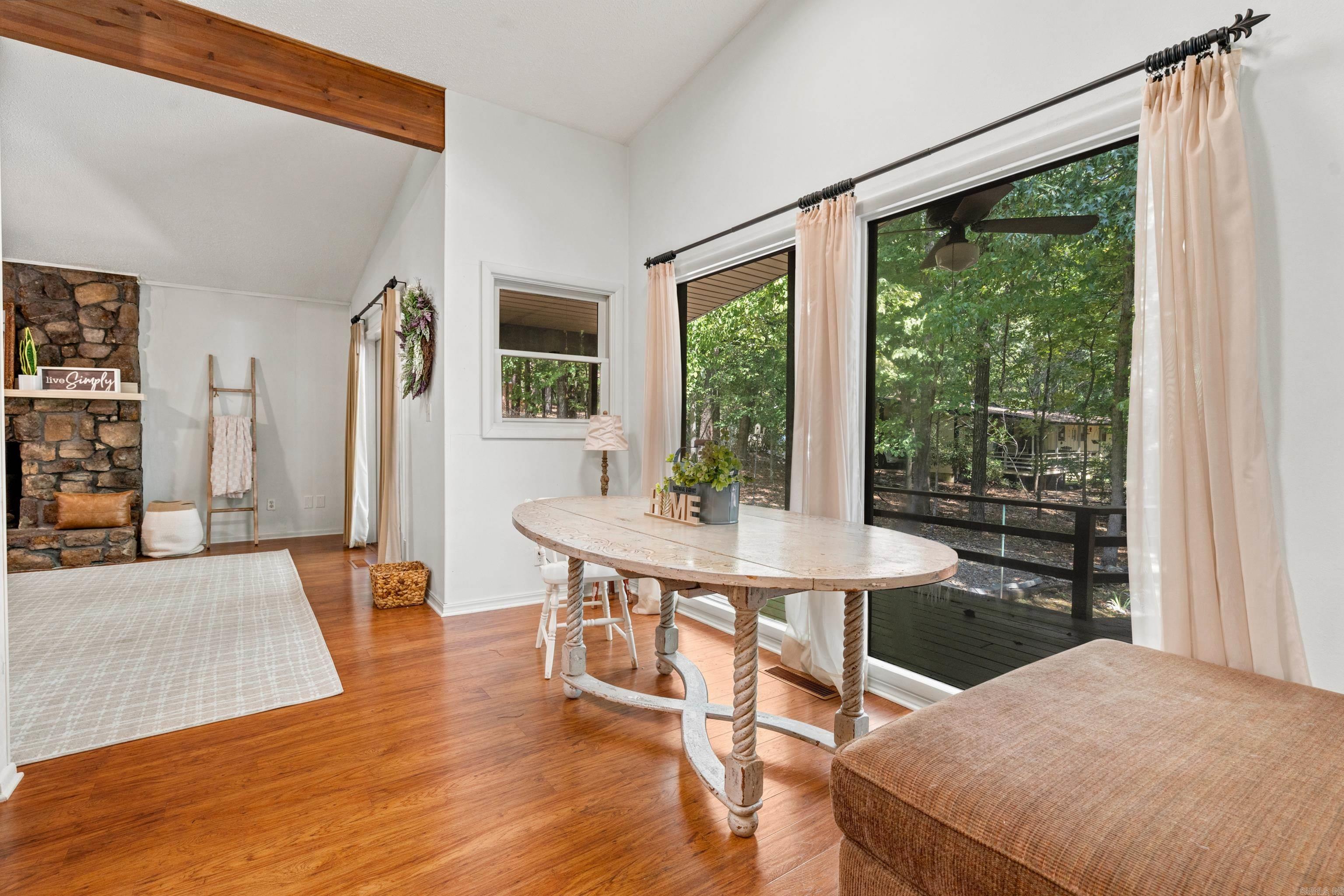 27 Valls Lane  Hot Springs Village, AR