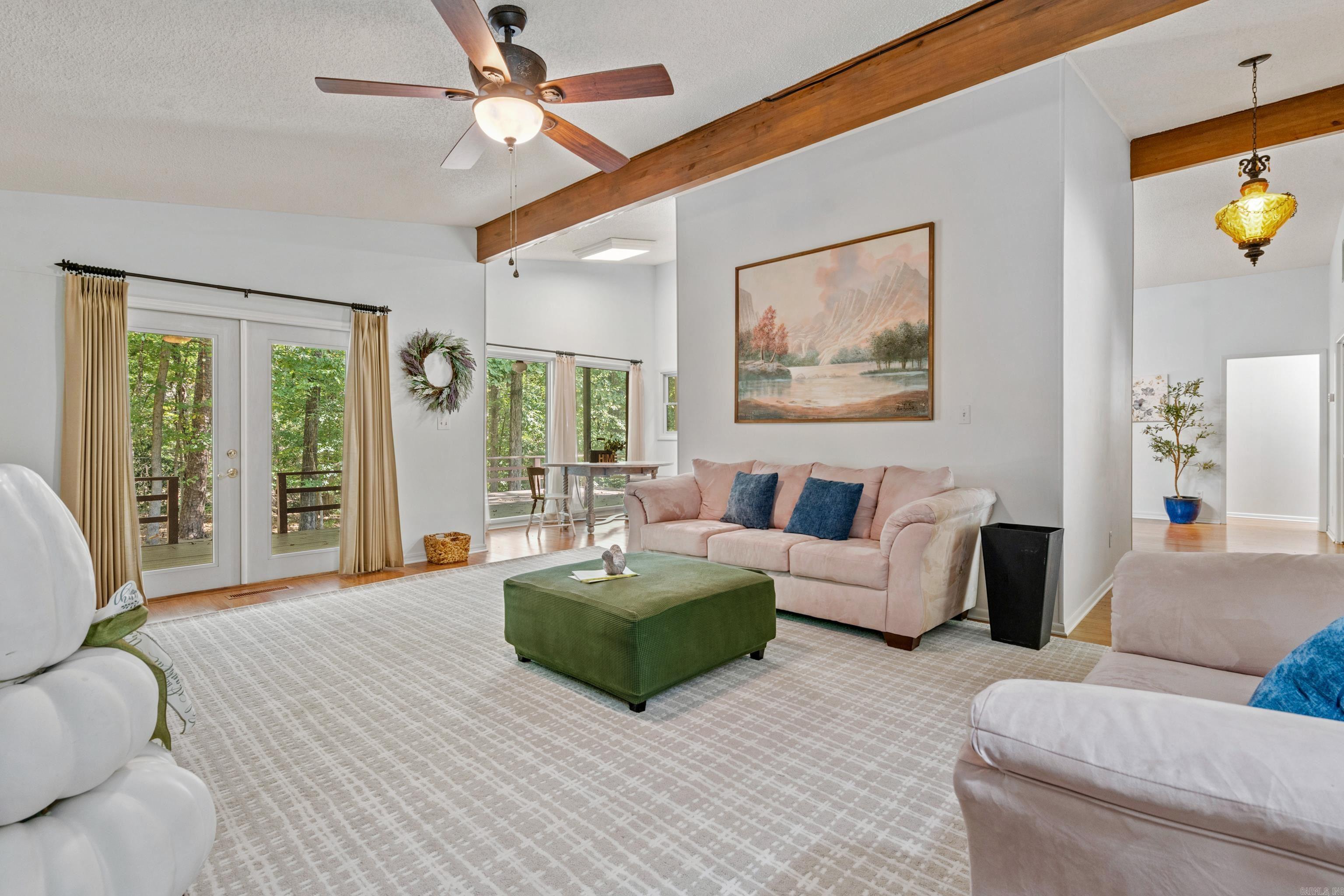 27 Valls Lane  Hot Springs Village, AR