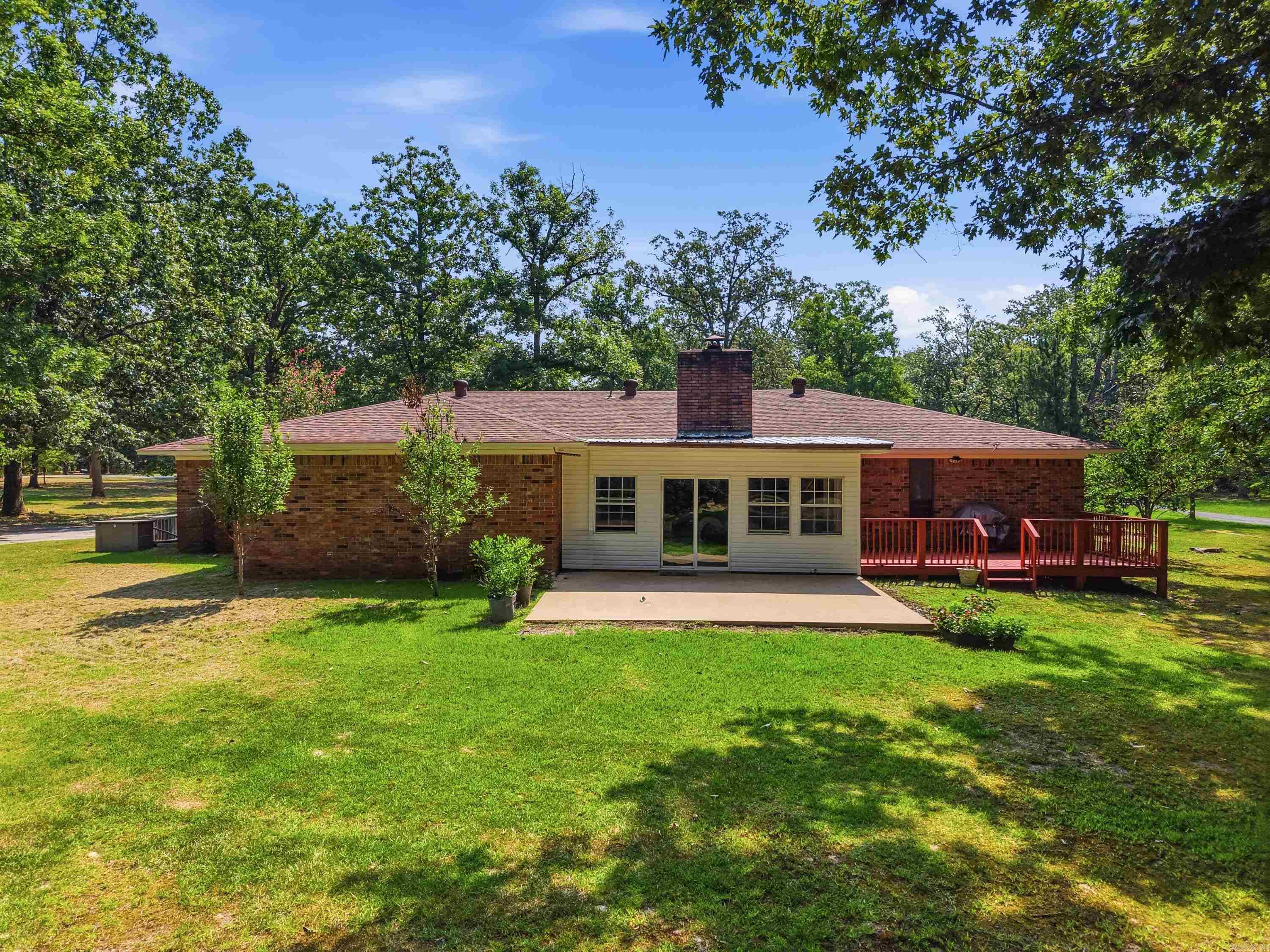 6845 Village Dr  Pine Bluff, AR
