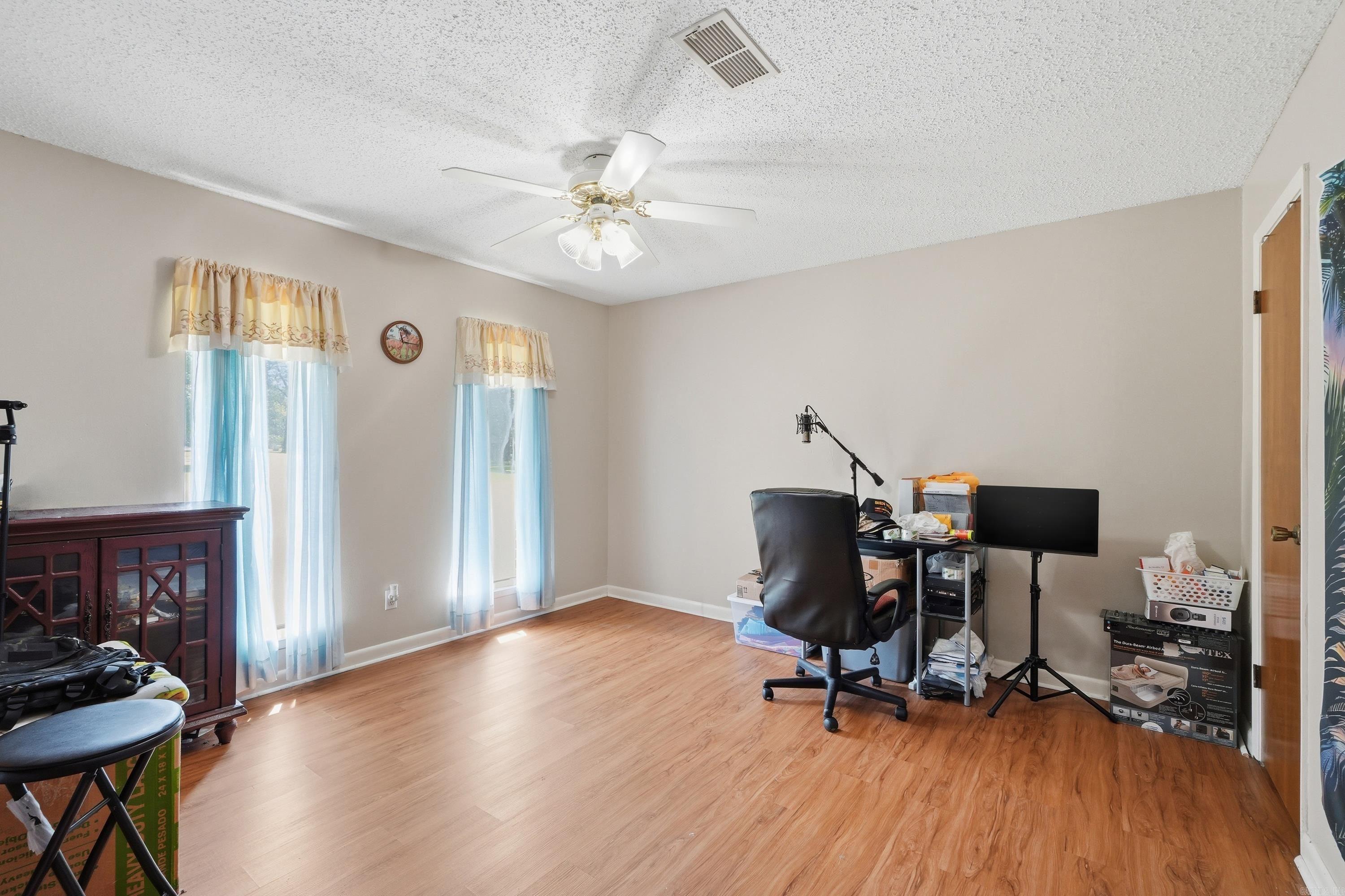 6845 Village Dr  Pine Bluff, AR