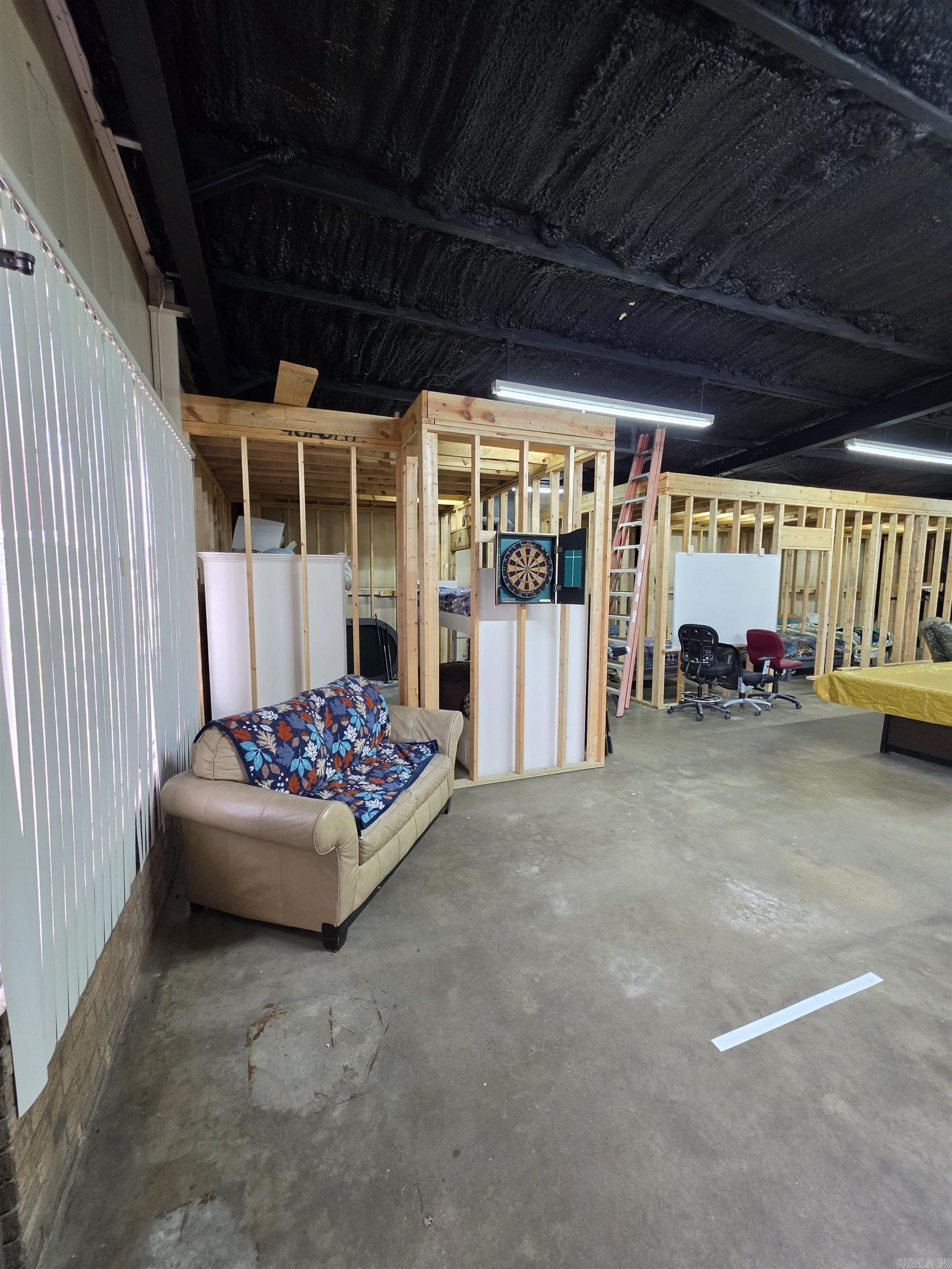 105 S Main St  Patterson, AR