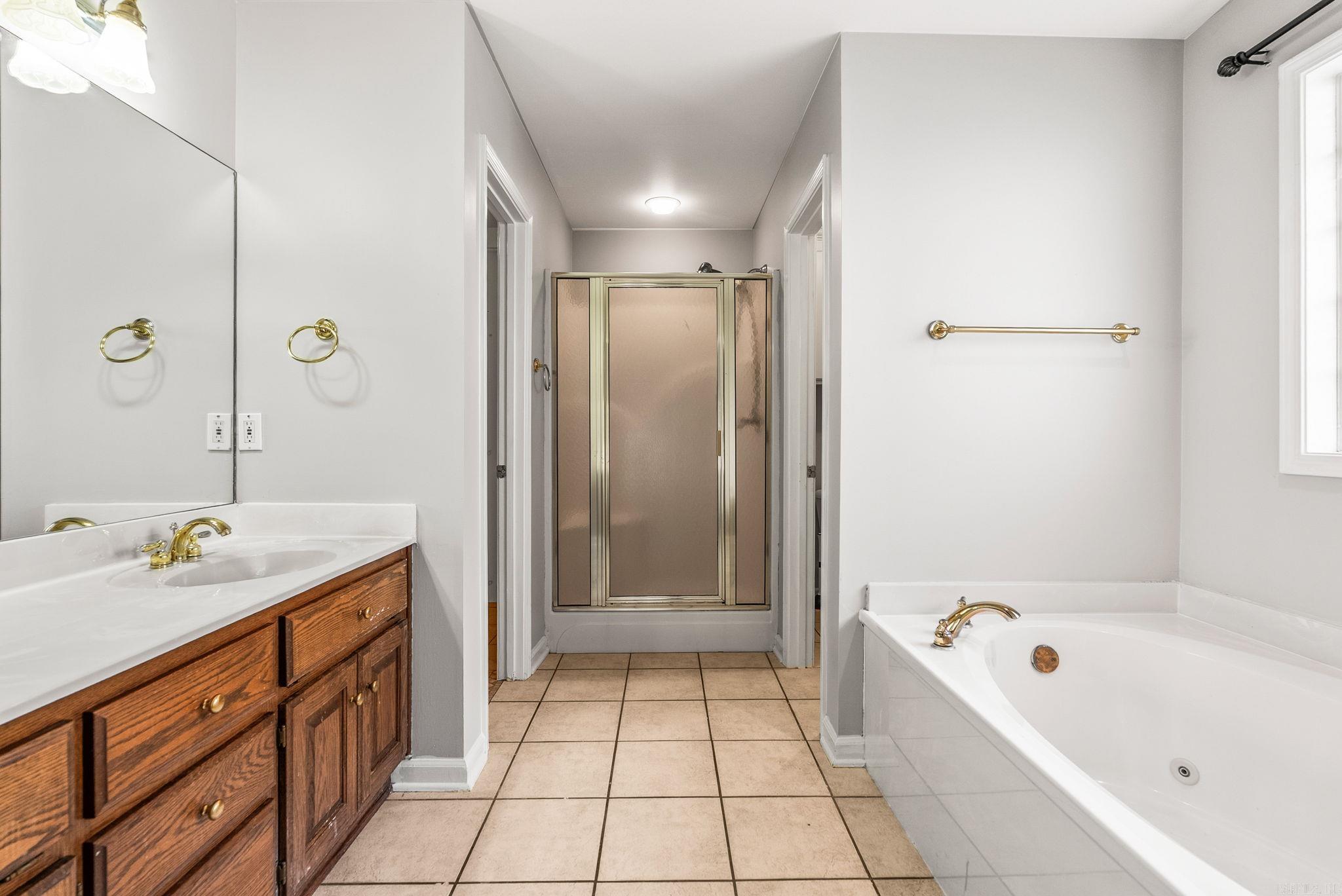 104 Cannes  Maumelle, AR