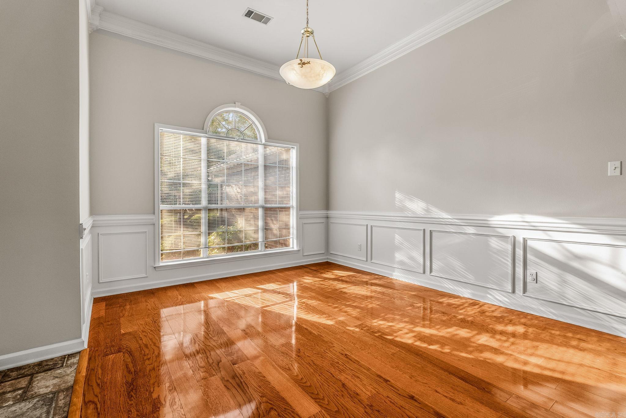 104 Cannes  Maumelle, AR
