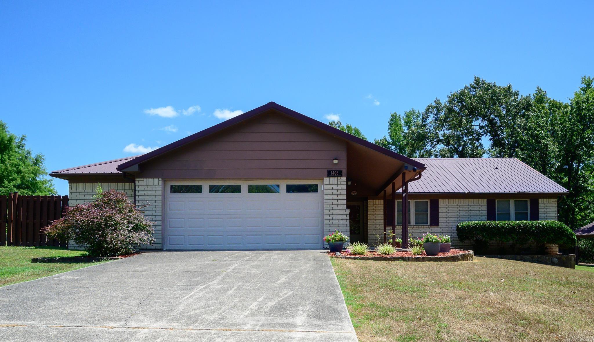 1408 West Boundary  Mena, AR