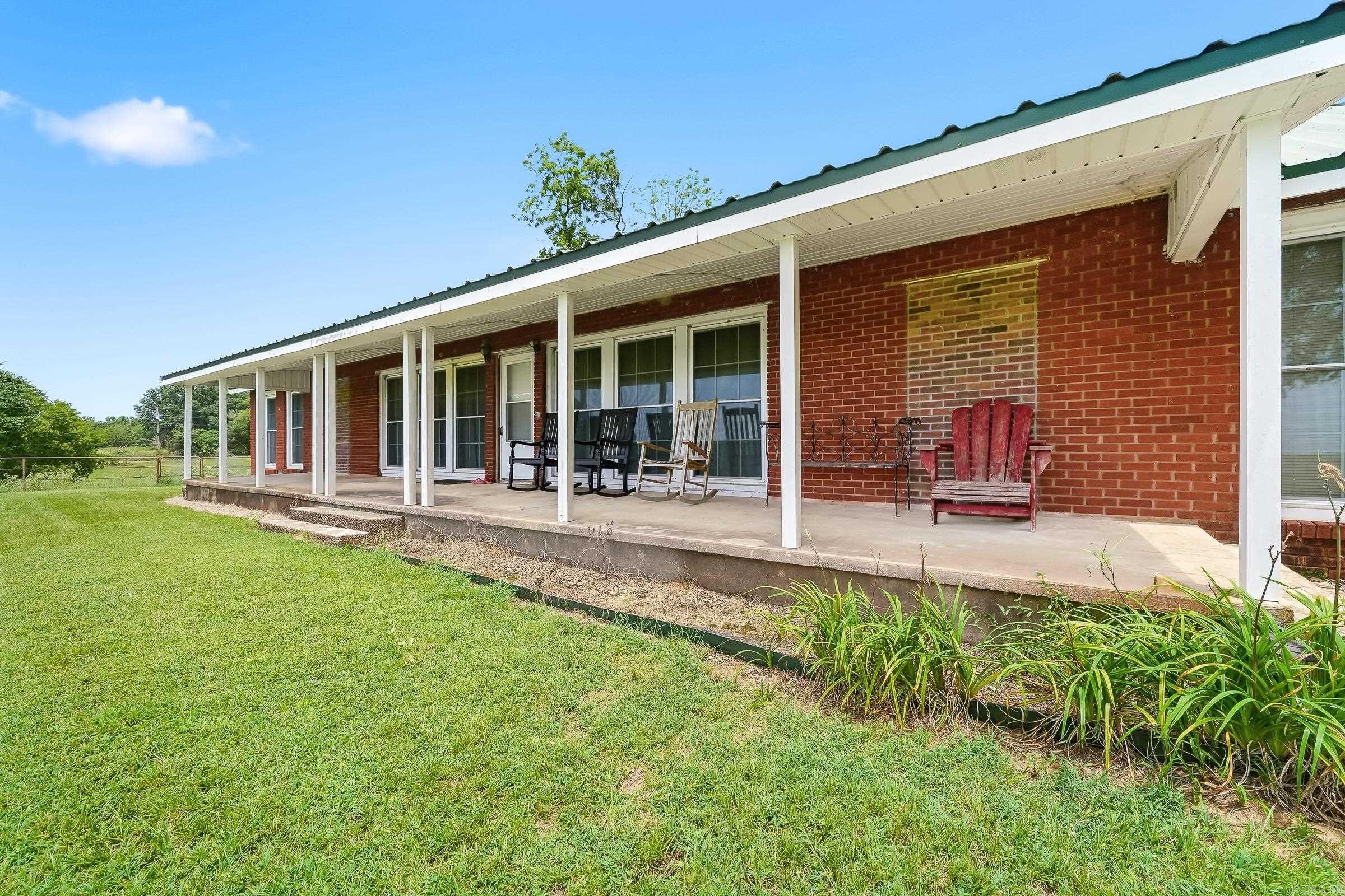 137 Pickering  Horatio, AR