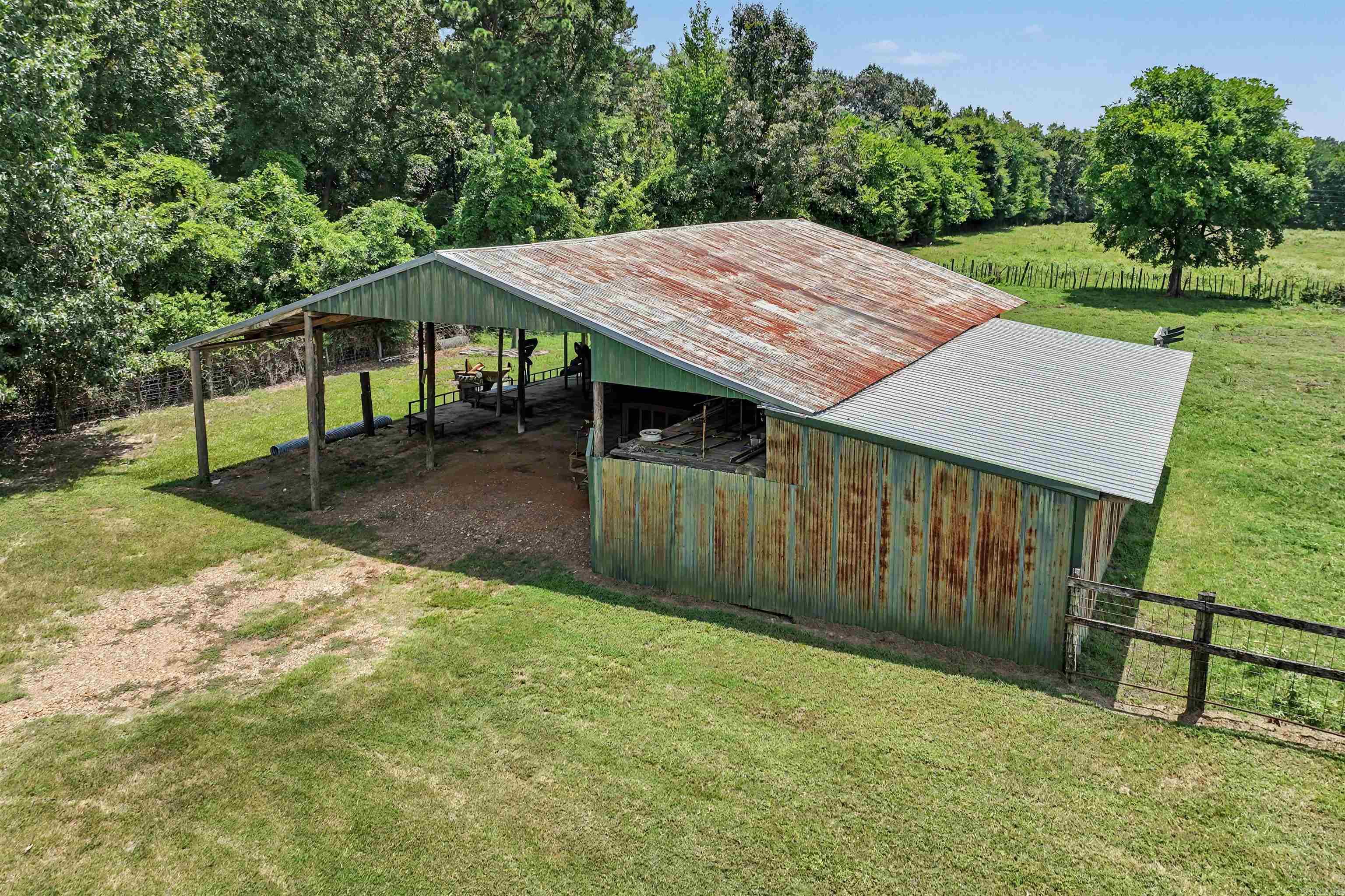 137 Pickering Drive Horatio, AR 71842