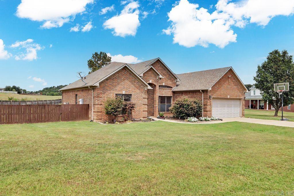 202  Plantation  Mayflower, AR
