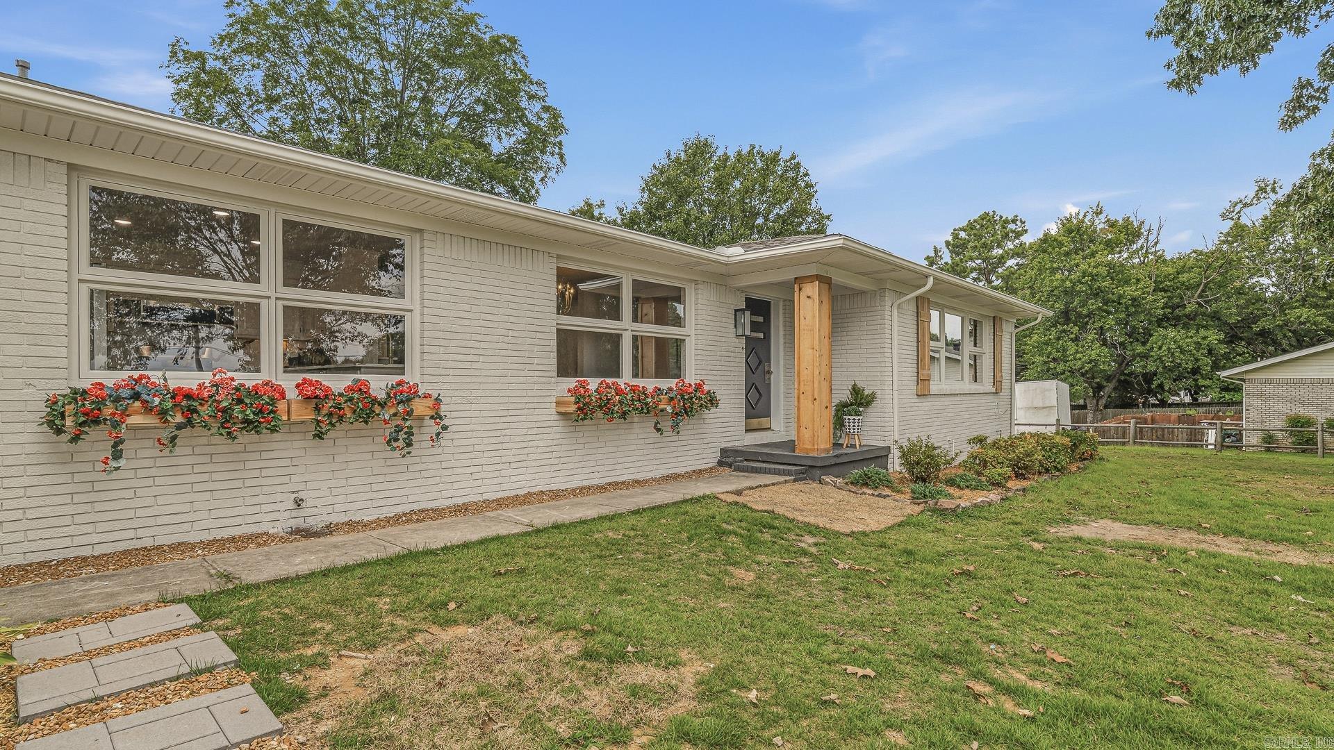 3700 W Kingshighway  Paragould, AR