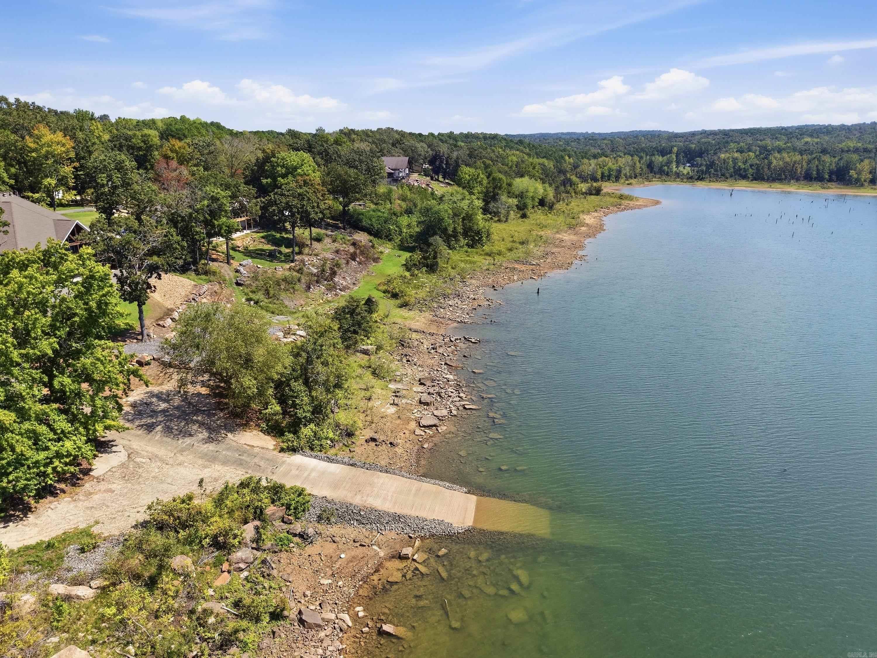 844 Davidson Circle Greers Ferry, AR 72067