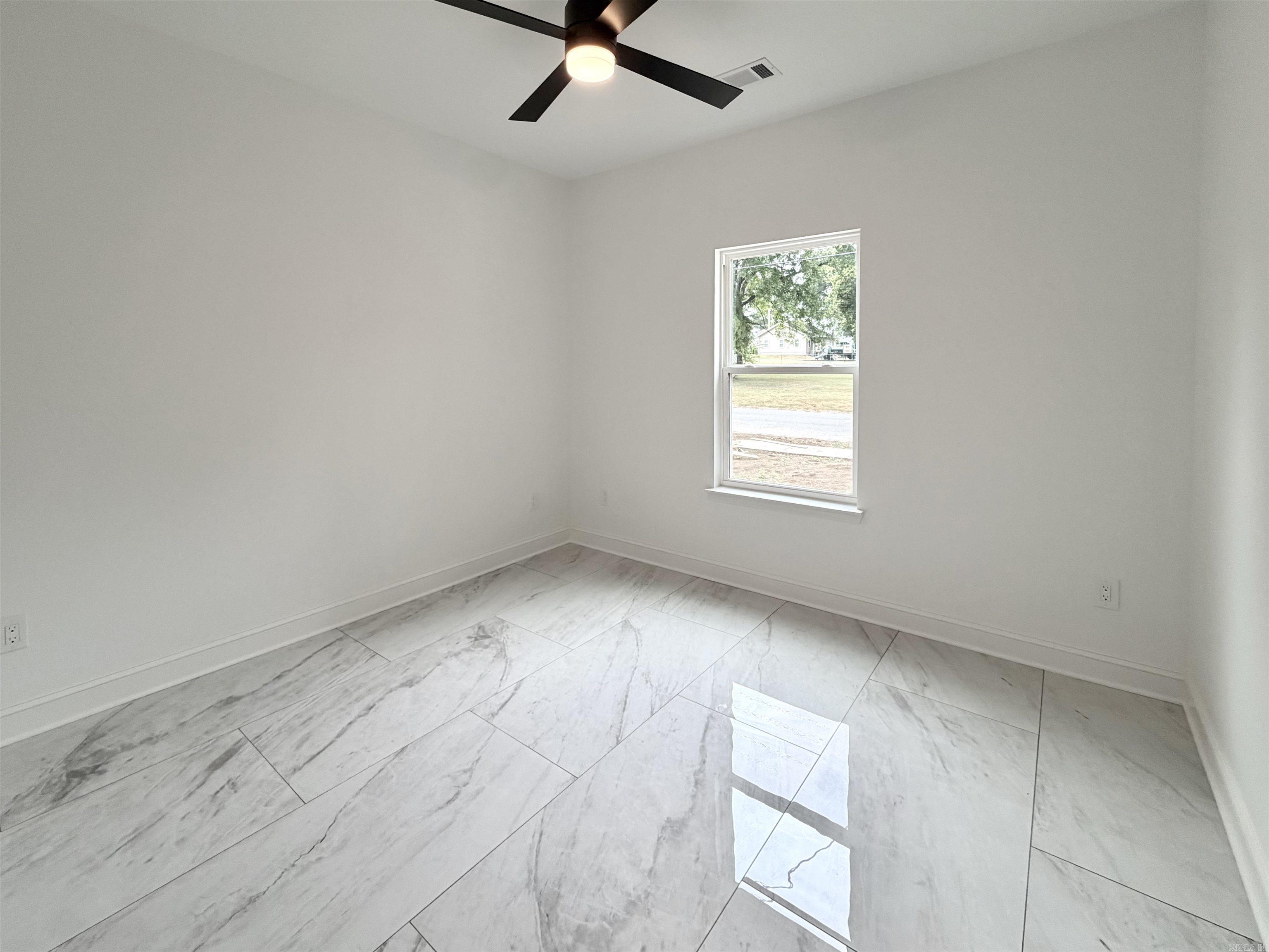 611 1/2 Walnut  Conway, AR