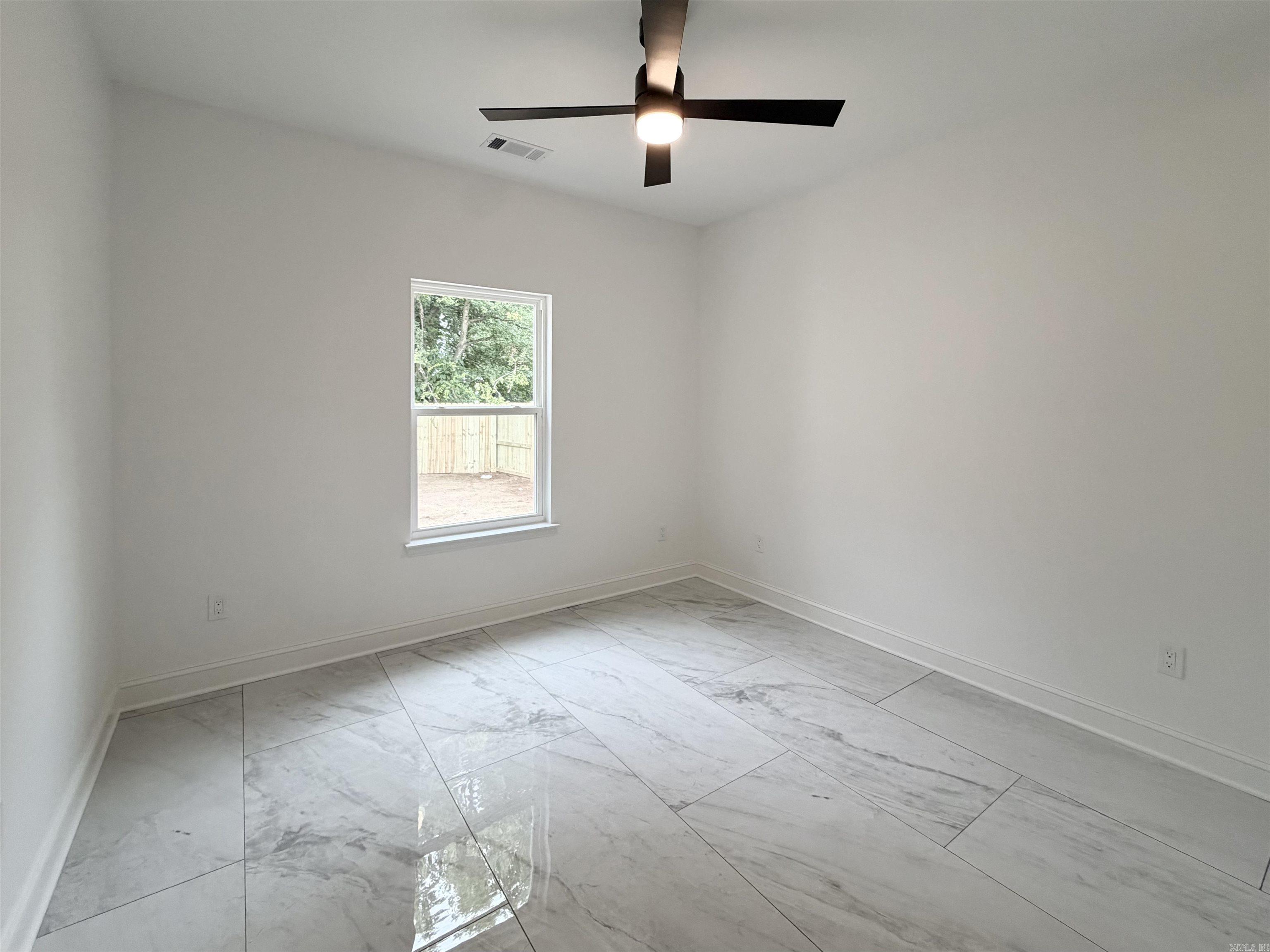 611 1/2 Walnut  Conway, AR