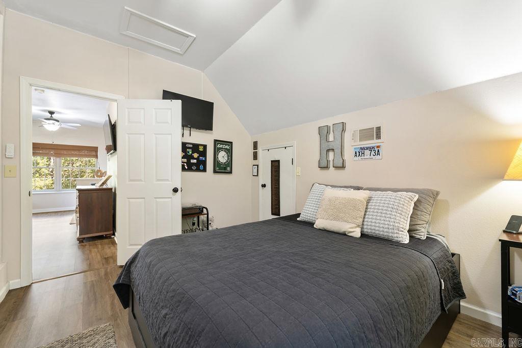 126 Danny  Clinton, AR