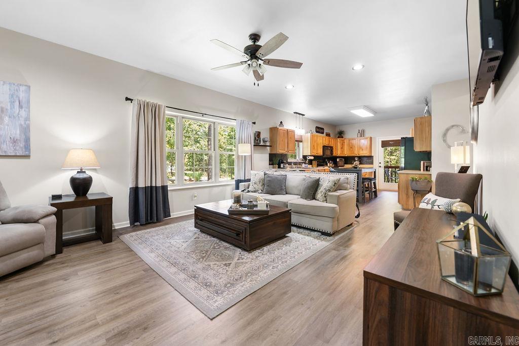 126 Danny  Clinton, AR
