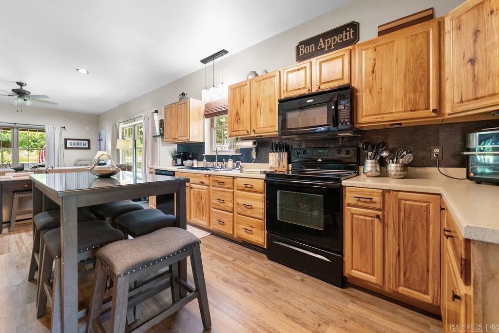 126 Danny  Clinton, AR