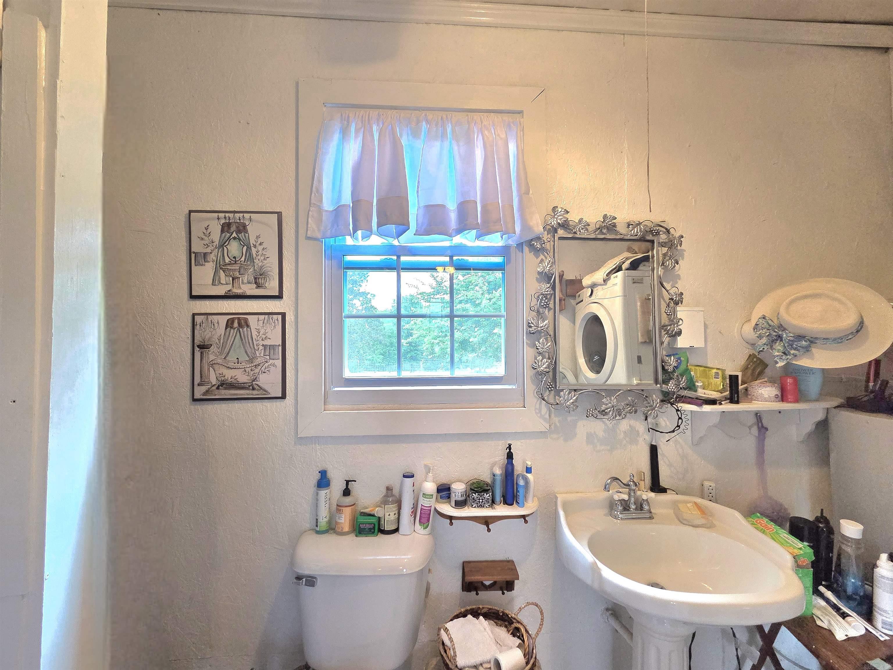 3109 Red River  Fox, AR