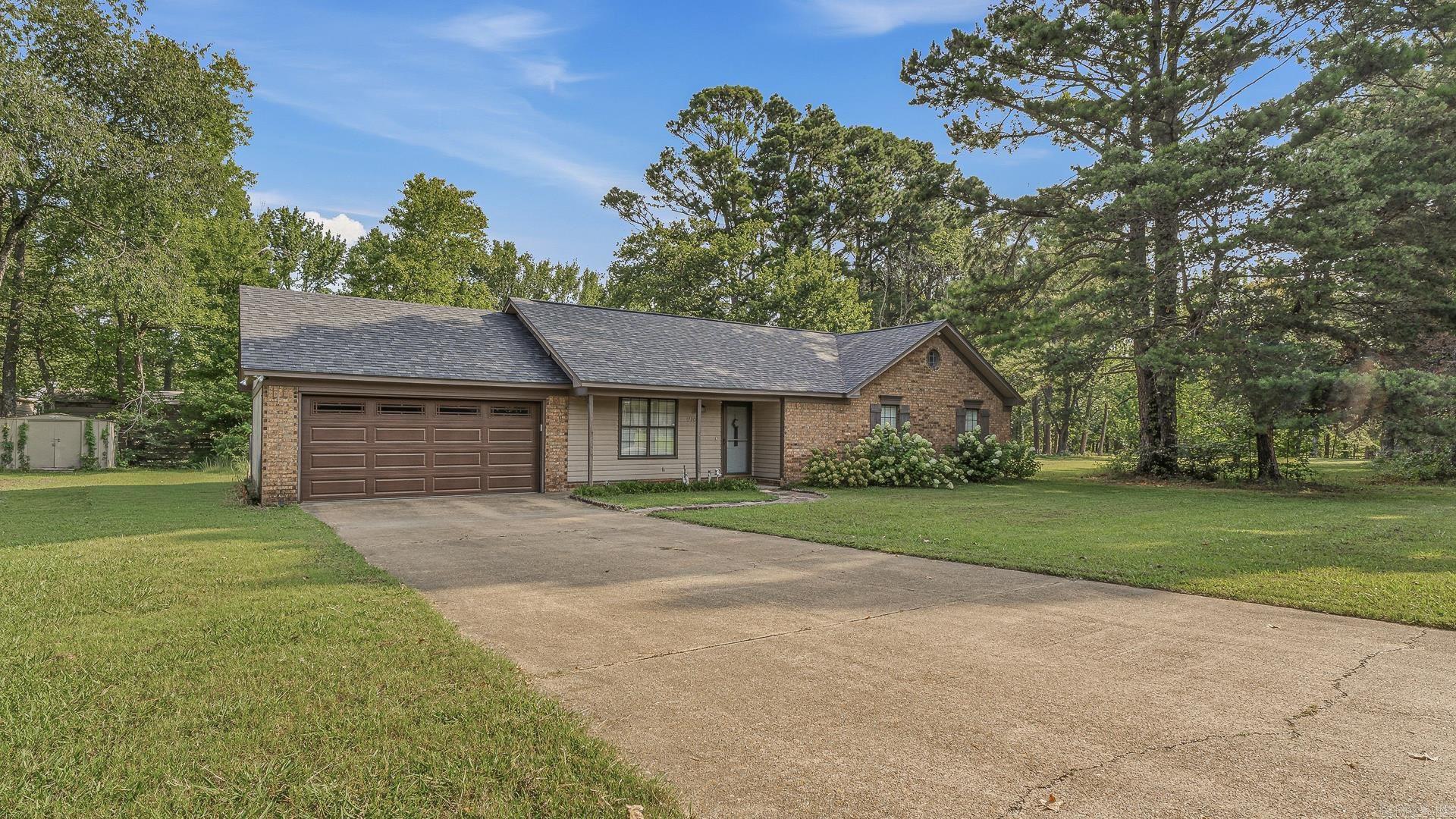 1720 Ridge Oak  Jonesboro, AR
