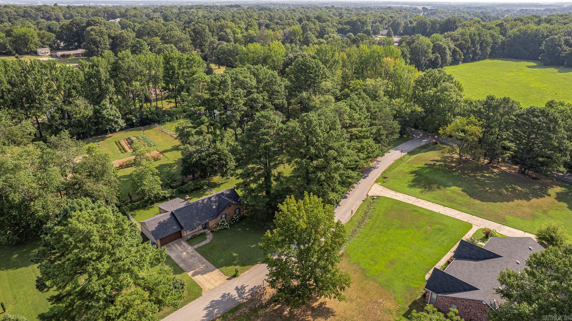 1720 Ridge Oak  Jonesboro, AR