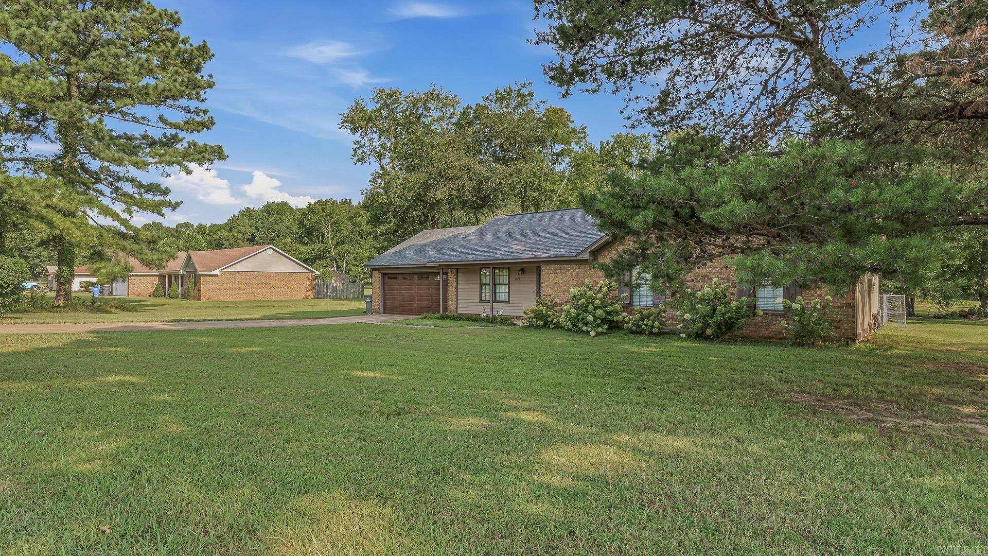 1720 Ridge Oak  Jonesboro, AR