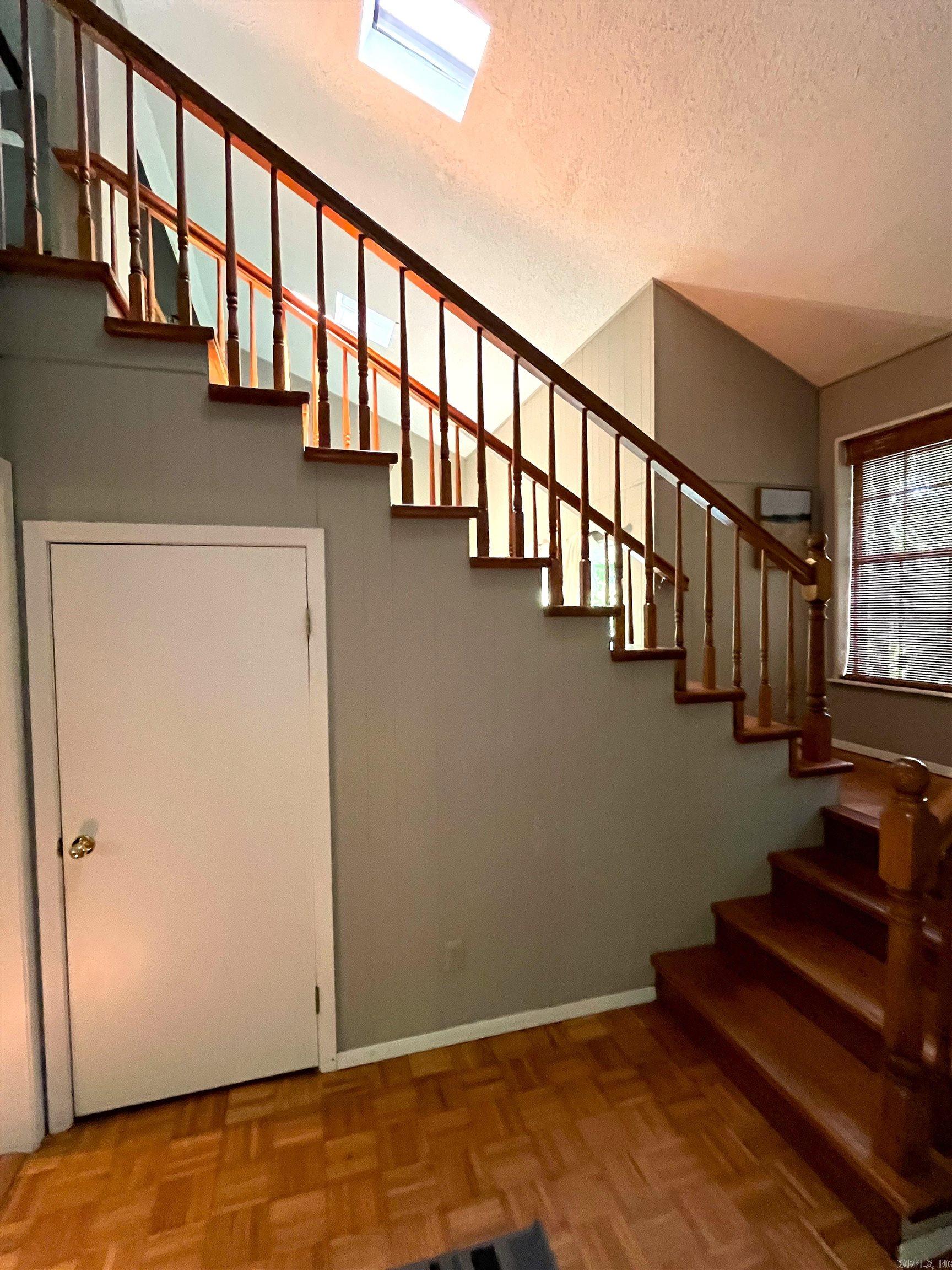 272 and 222 Peace Mountain  Mountain View, AR