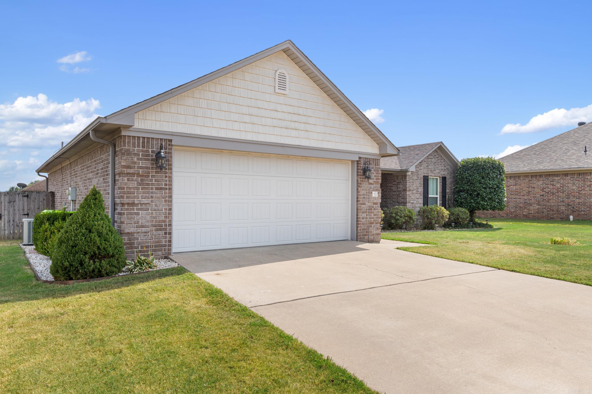 12 Lapis Cv  Greenbrier, AR