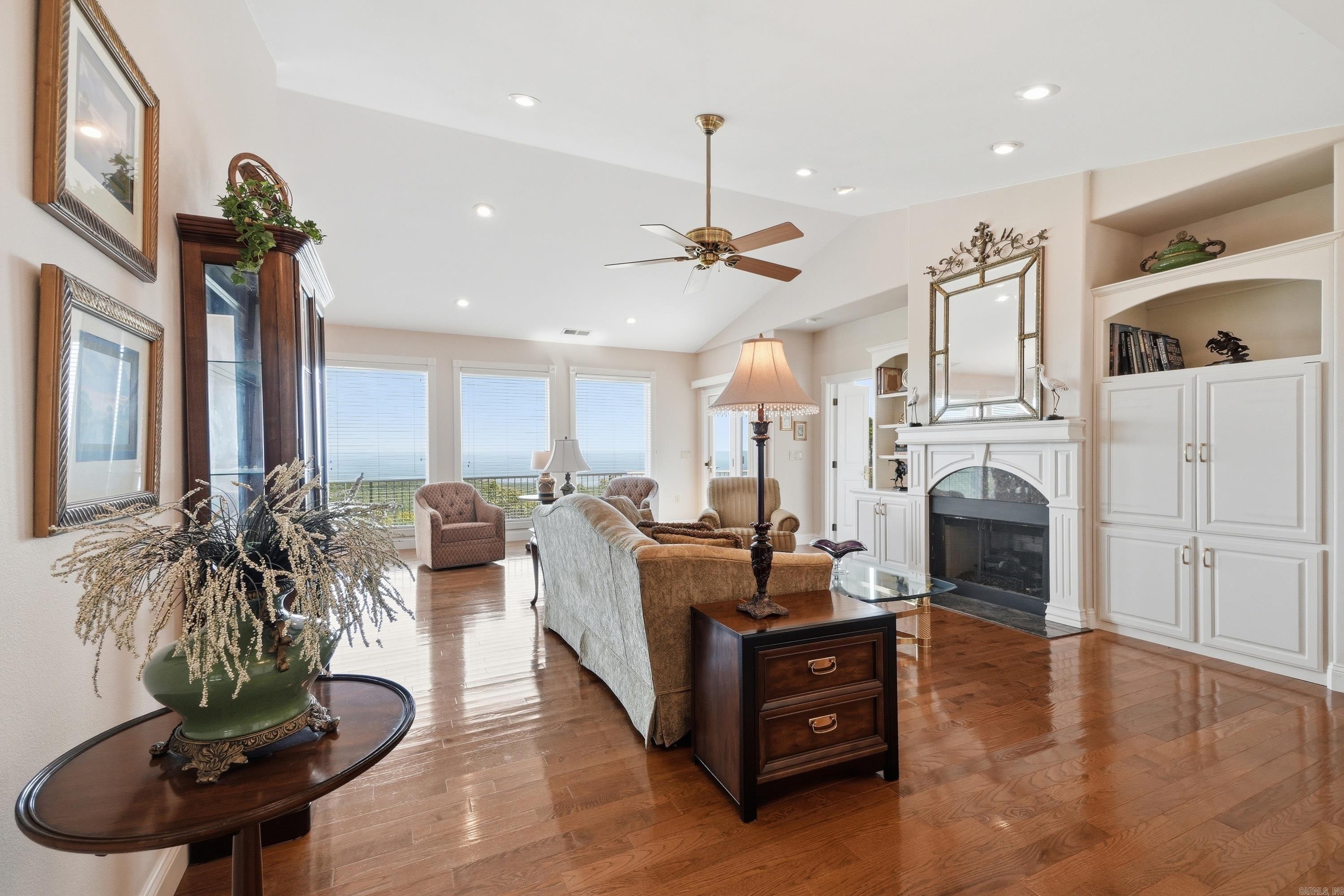 141 Chelsea  Fairfield Bay, AR