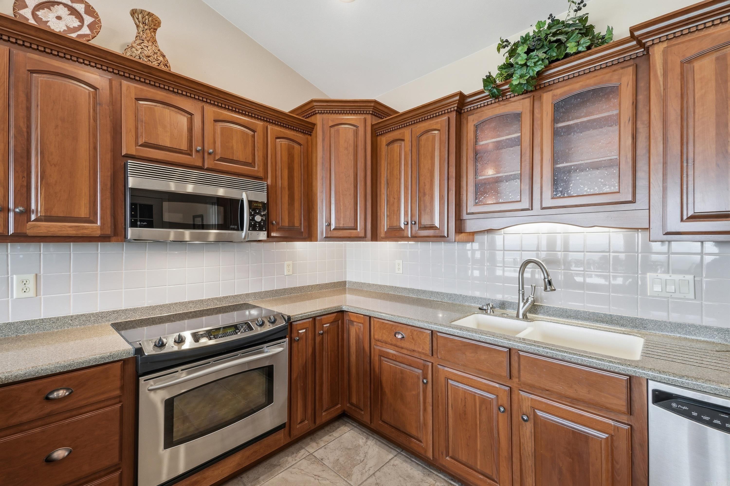 141 Chelsea  Fairfield Bay, AR