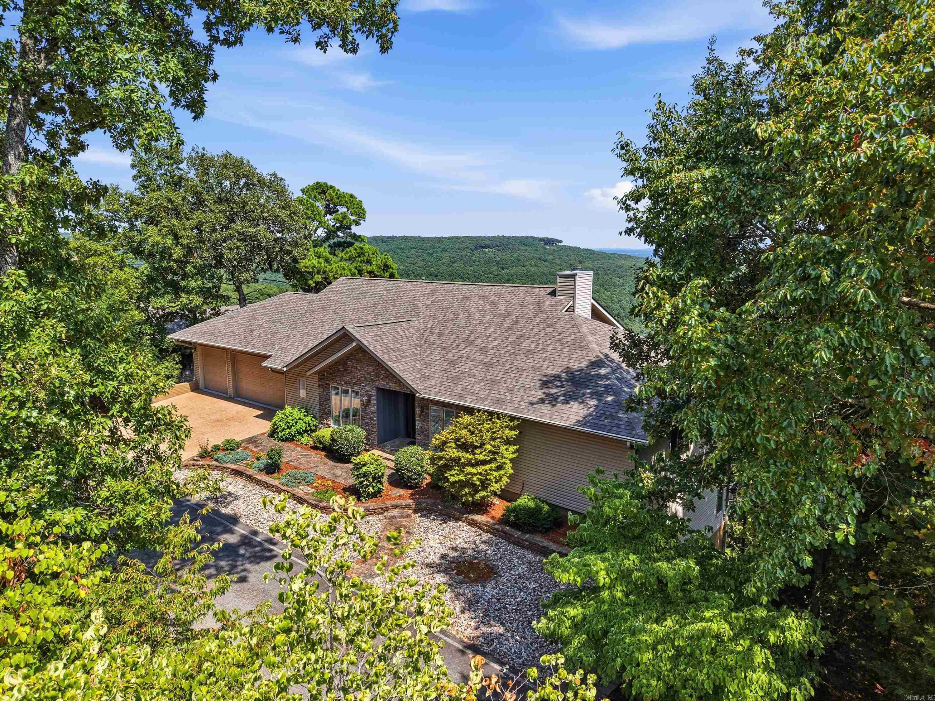 141 Chelsea  Fairfield Bay, AR