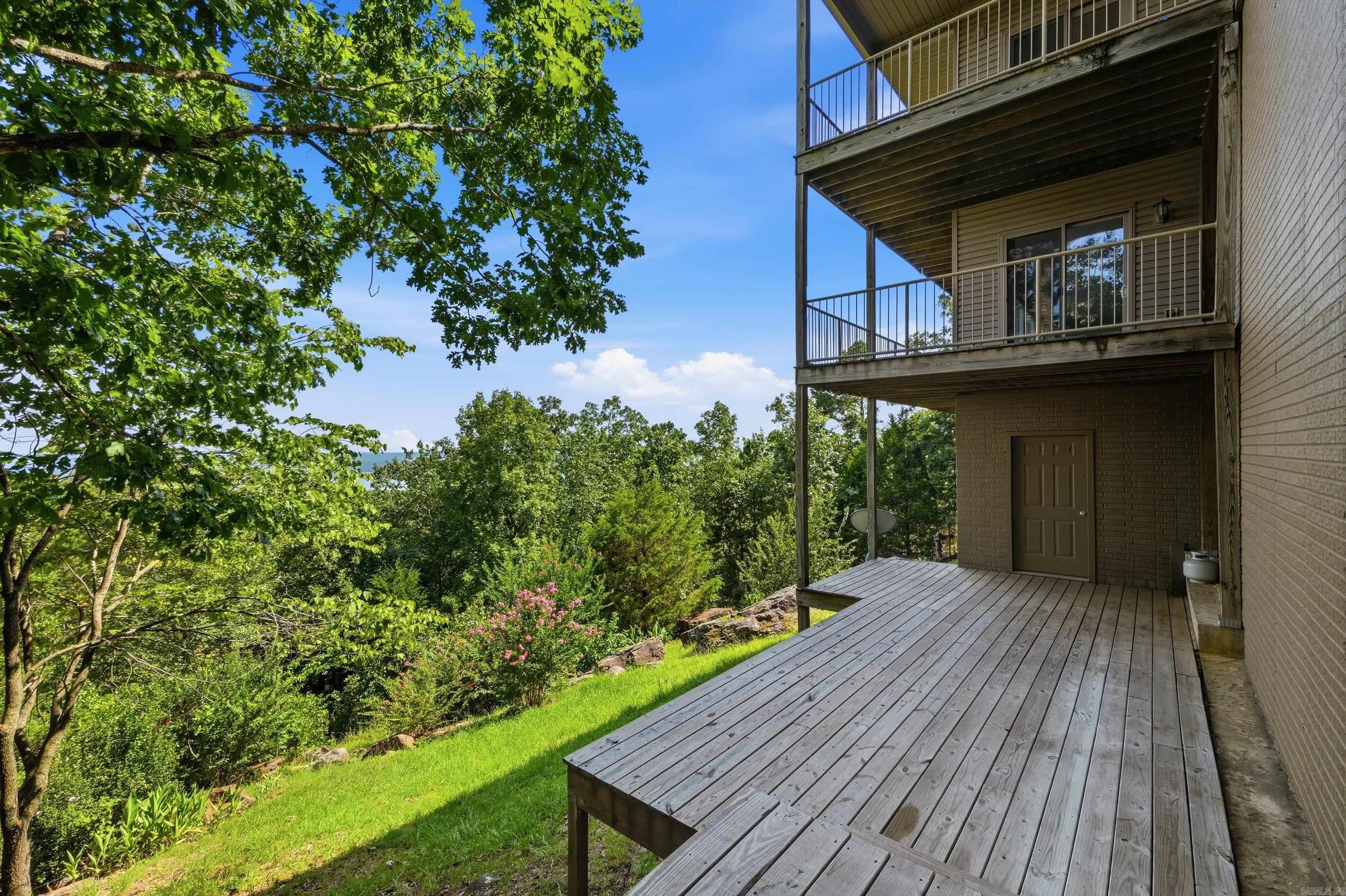 141 Chelsea  Fairfield Bay, AR