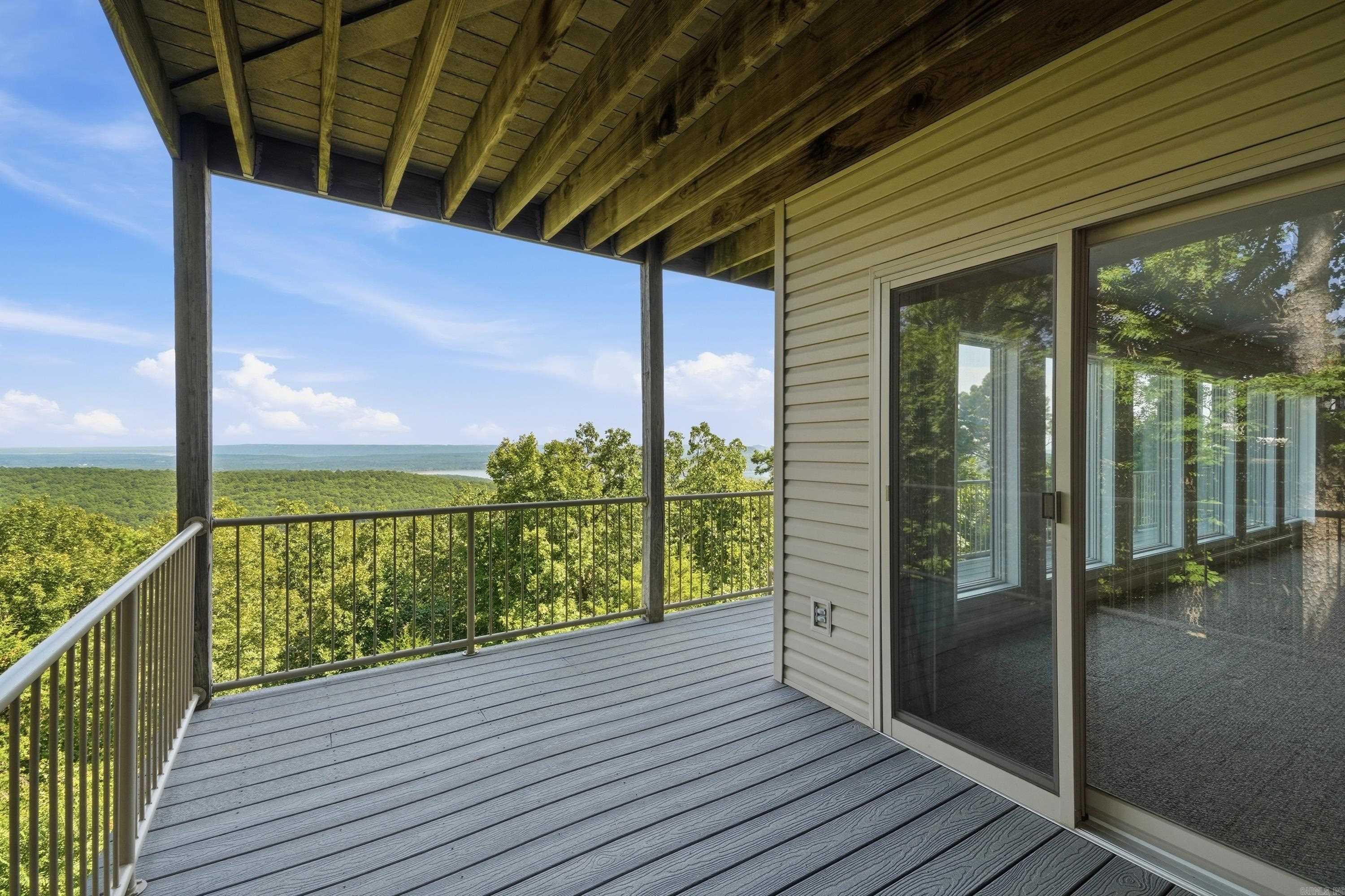 141 Chelsea  Fairfield Bay, AR