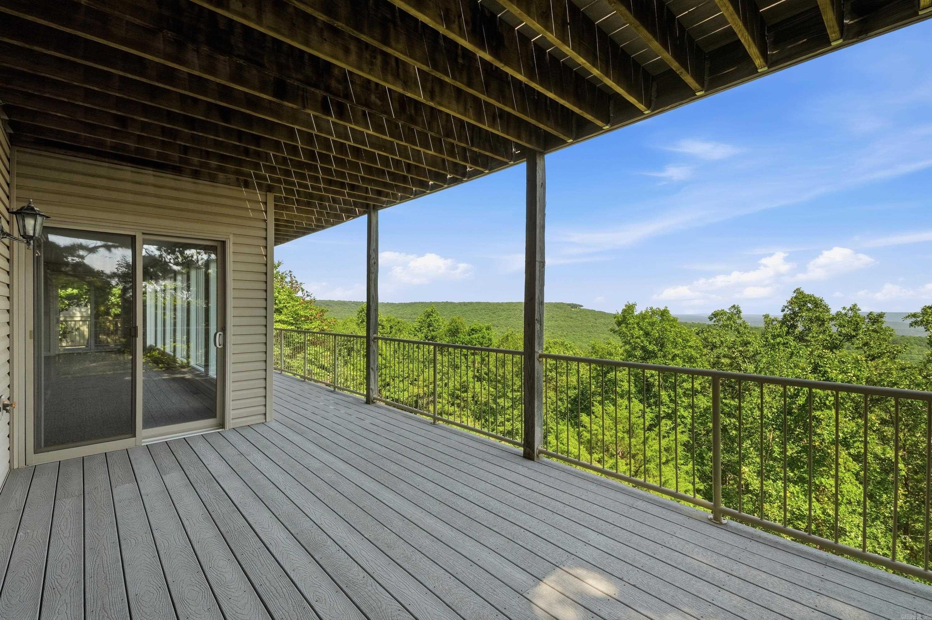 141 Chelsea  Fairfield Bay, AR