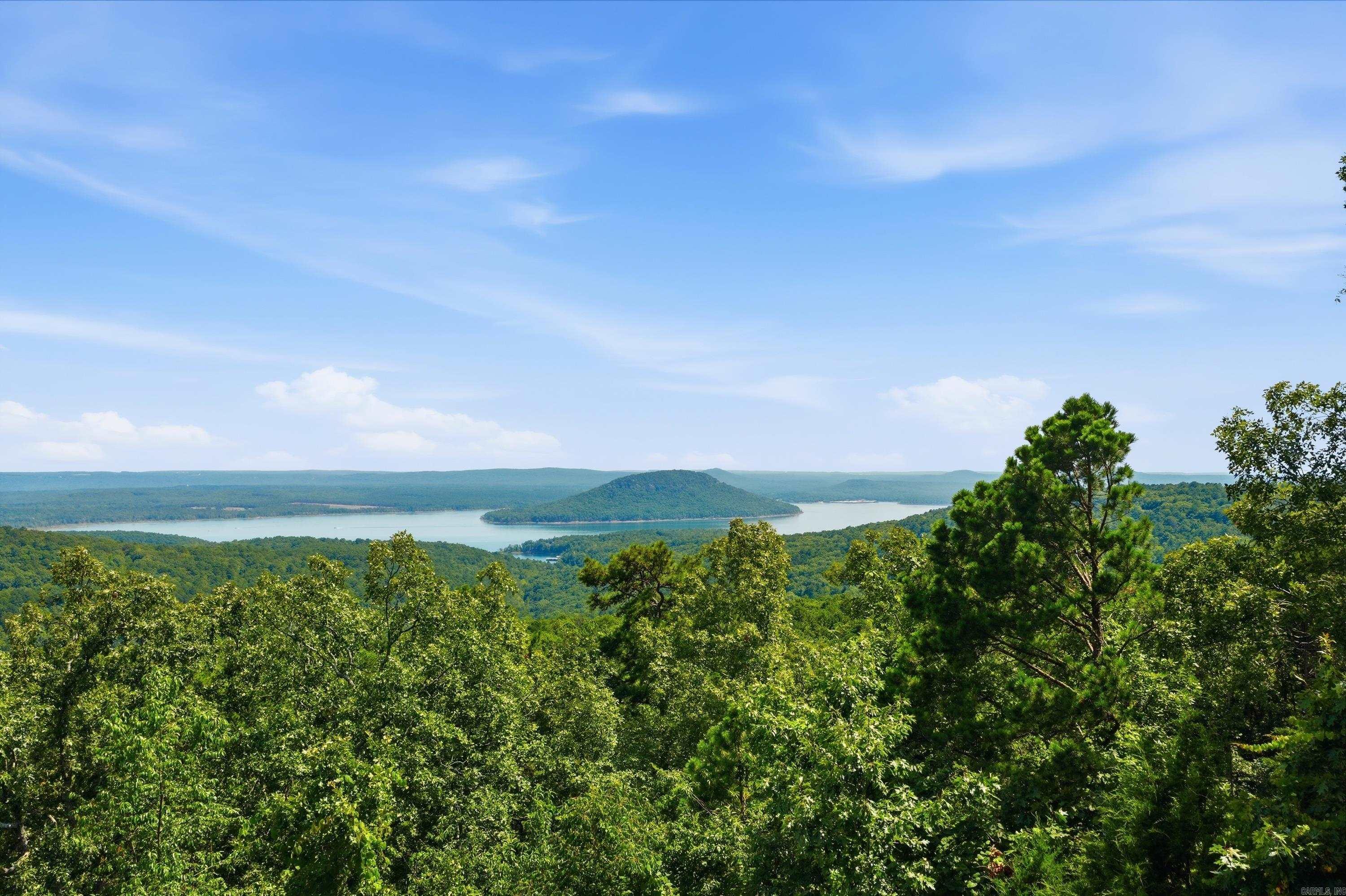 141 Chelsea  Fairfield Bay, AR