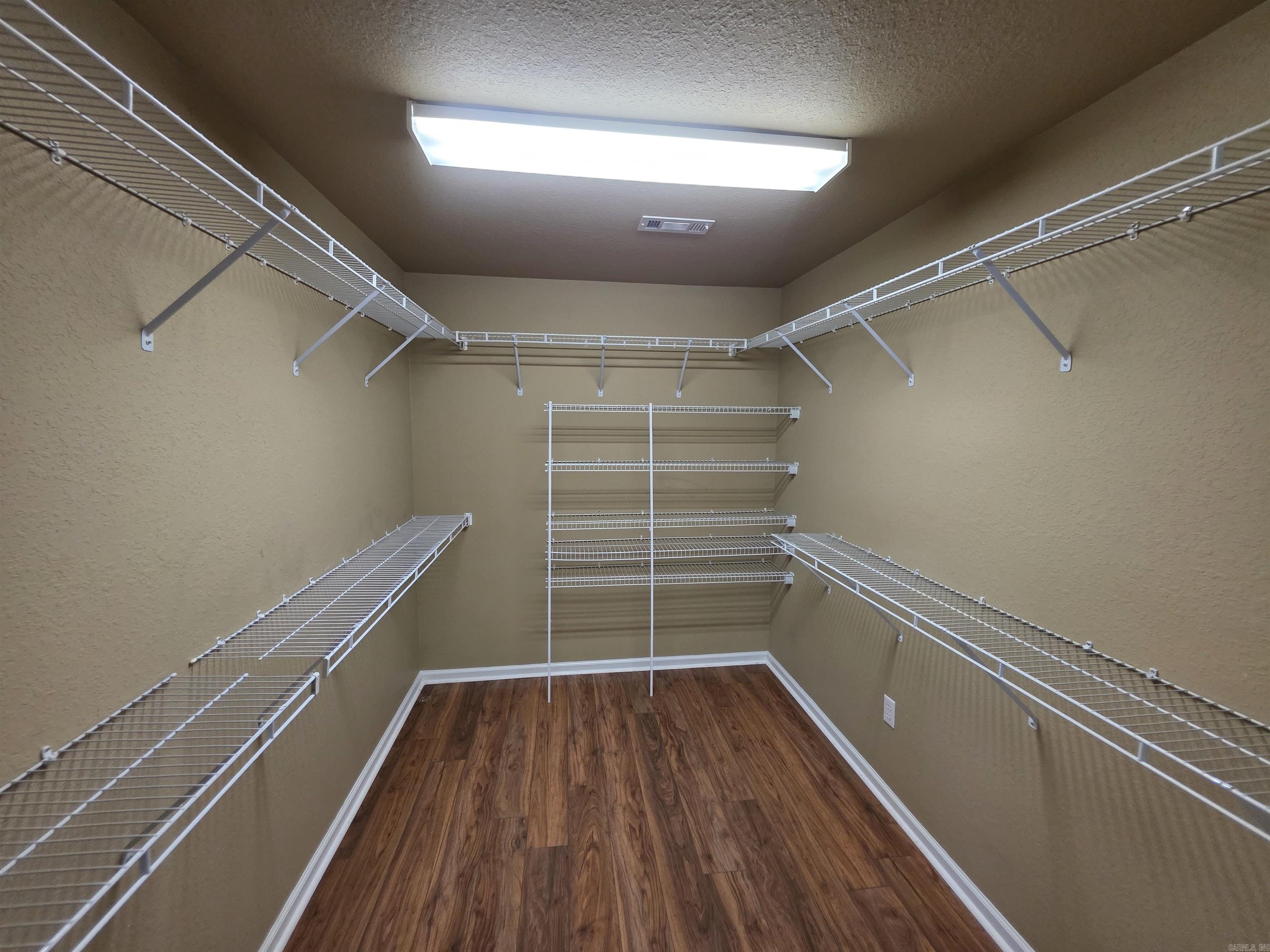 2903 Cambridge  Paragould, AR