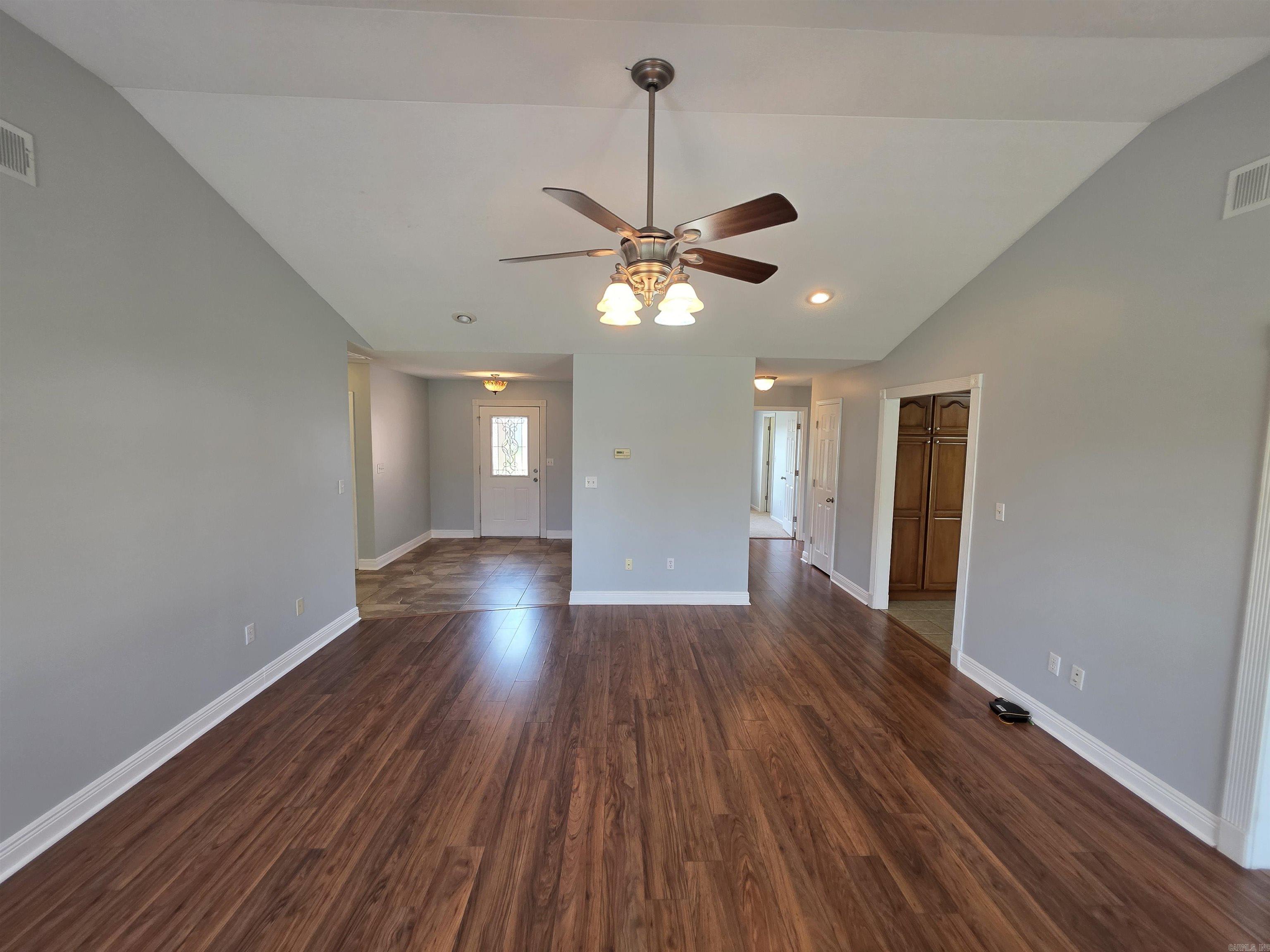 2903 Cambridge  Paragould, AR
