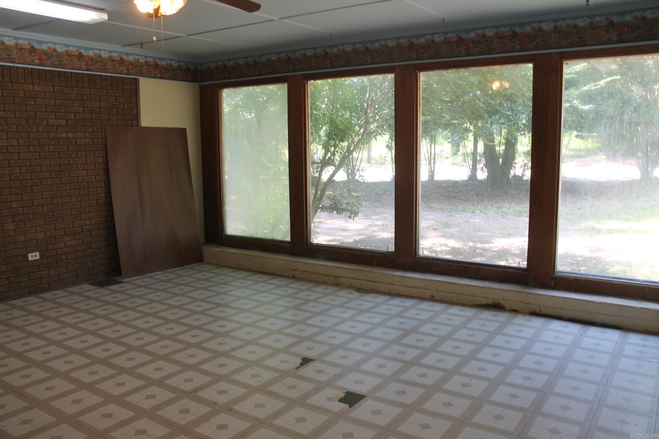2397 Grant 74  Sheridan, AR