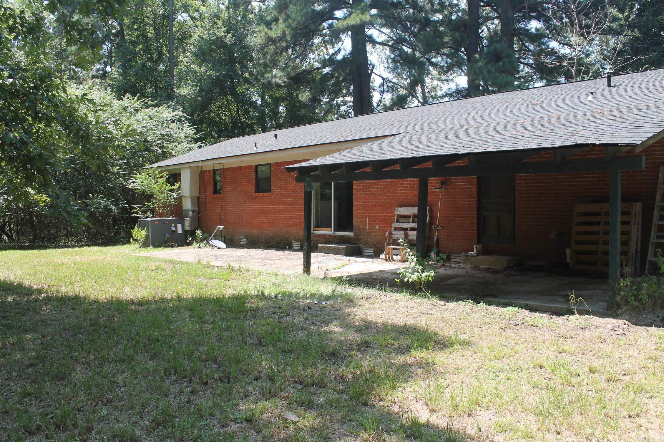 2397 Grant 74  Sheridan, AR